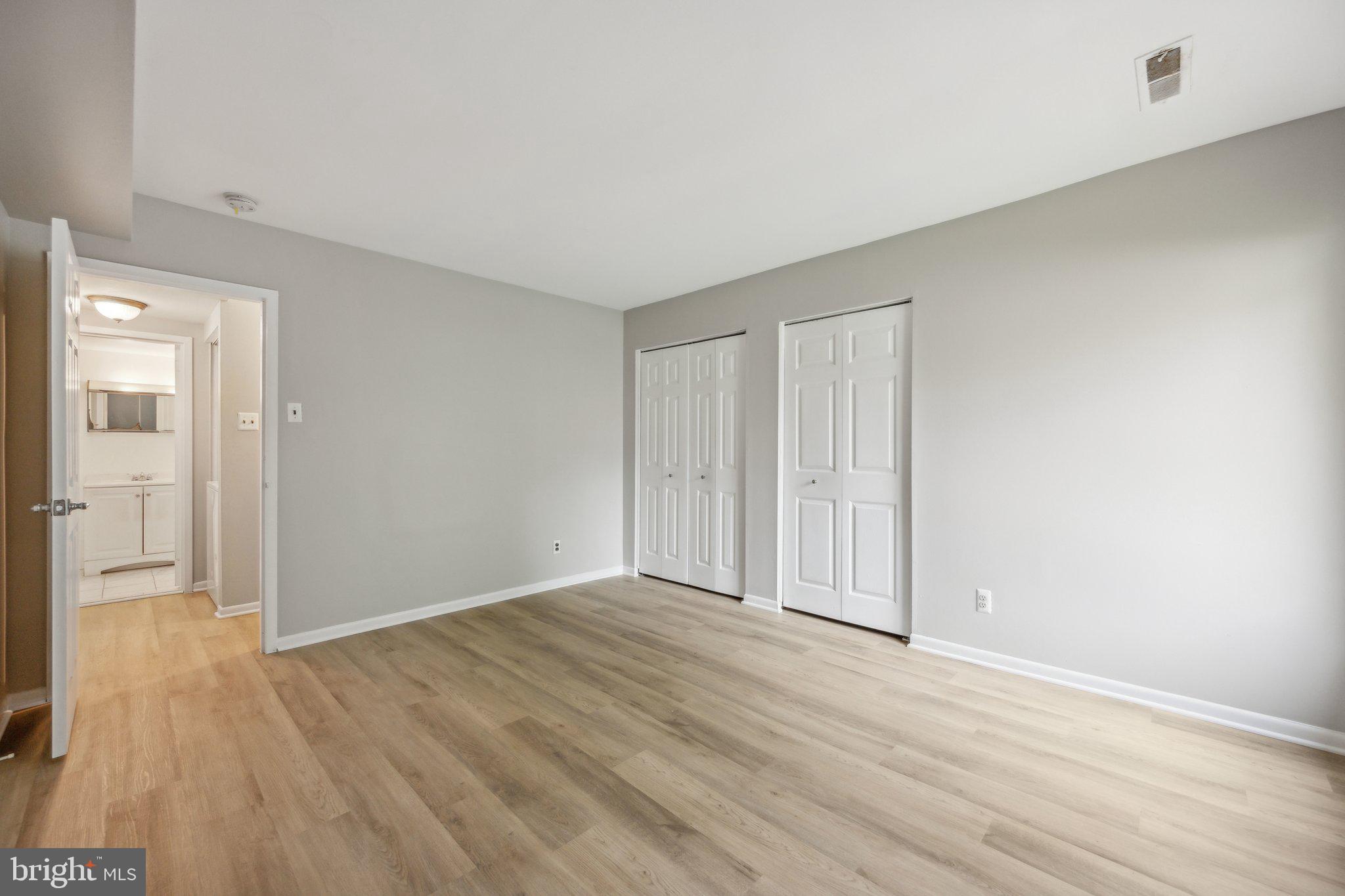 TREETOP CONDO - Residential Lease