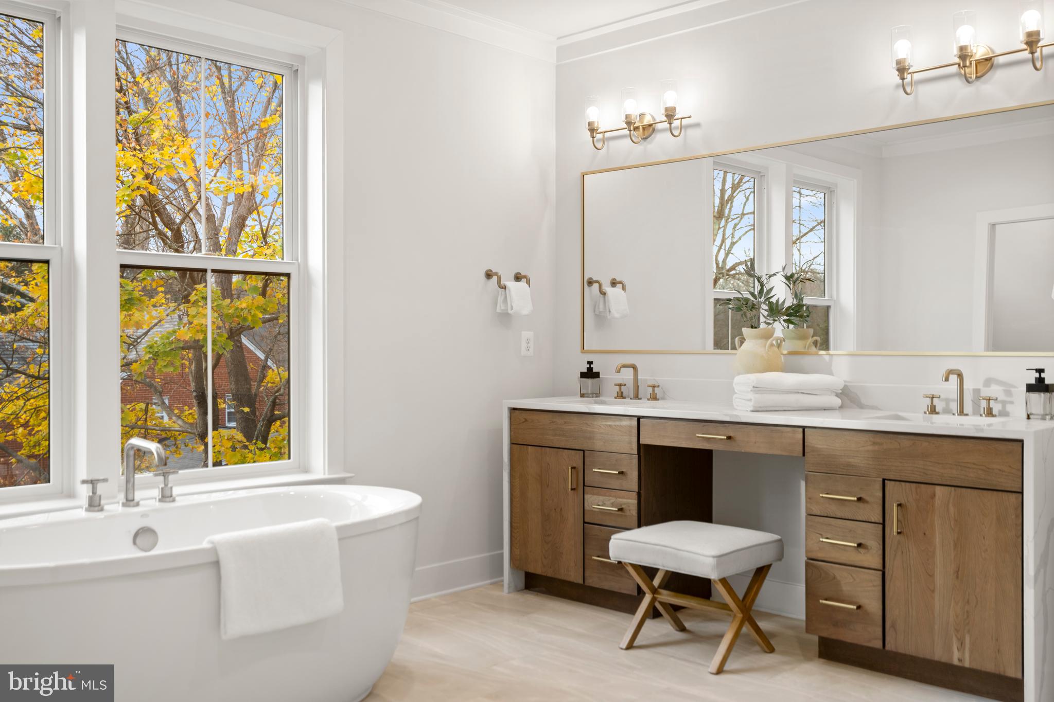 BRADMOOR - Residential