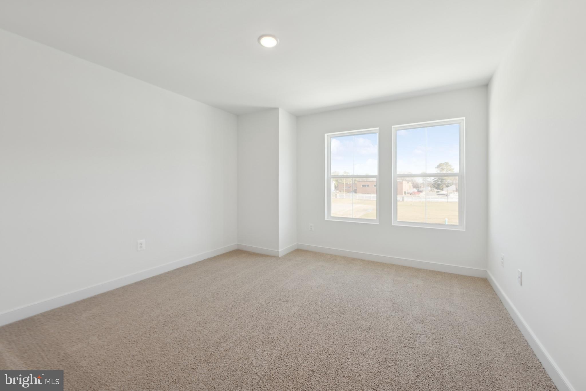 ADMIRAL'S LANDING - Residential