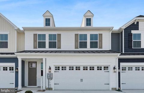 Photo of 20440 Spyglass Circle, GEORGETOWN, DE 19947 (MLS # DESU2104340)