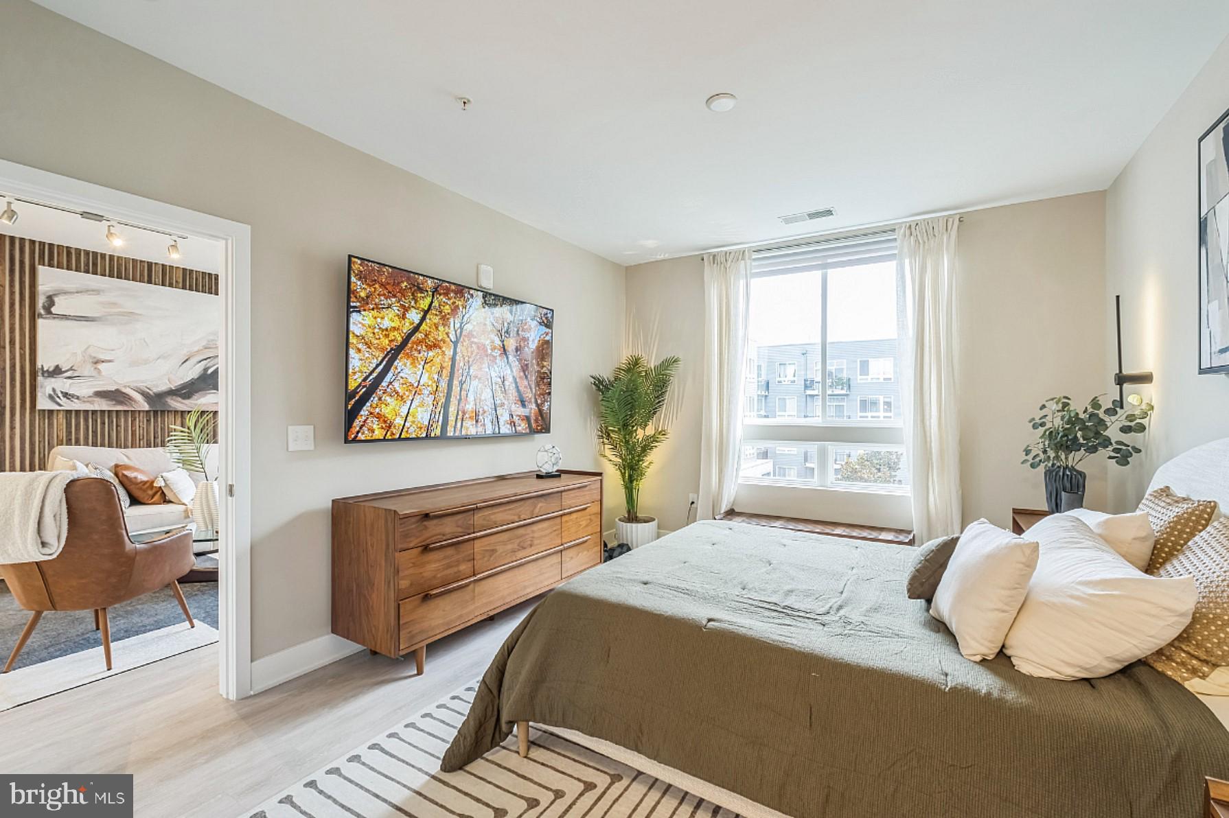 NATIONAL HARBOR - Residential Lease