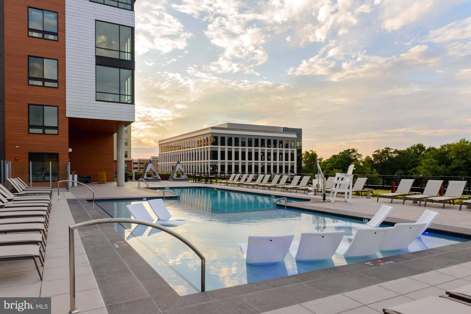 NATIONAL HARBOR - Residential Lease