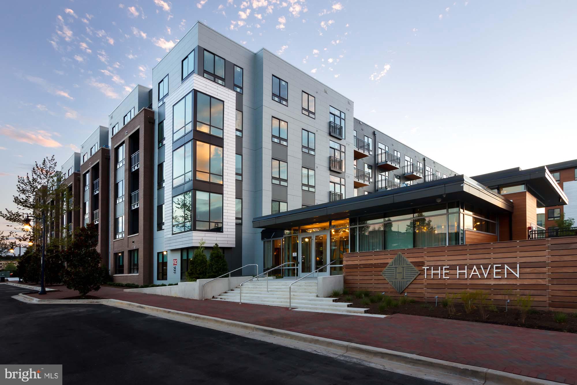 NATIONAL HARBOR - Residential Lease