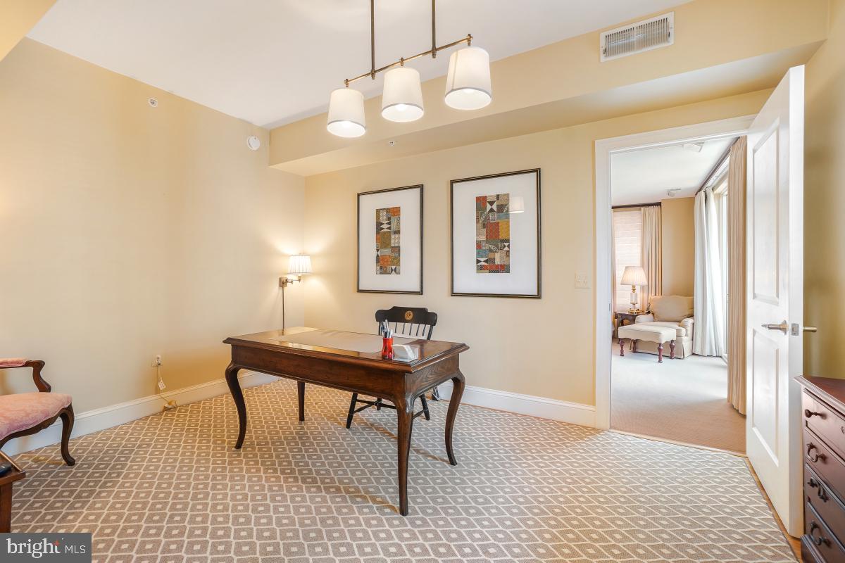 EDGEMOOR - Residential