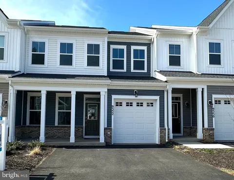 9352 Crestview Ridge Drive, Bristow, VA MLS: VAPW2089446