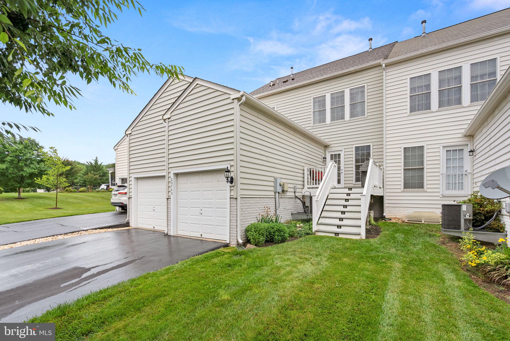 RED CEDAR - Residential