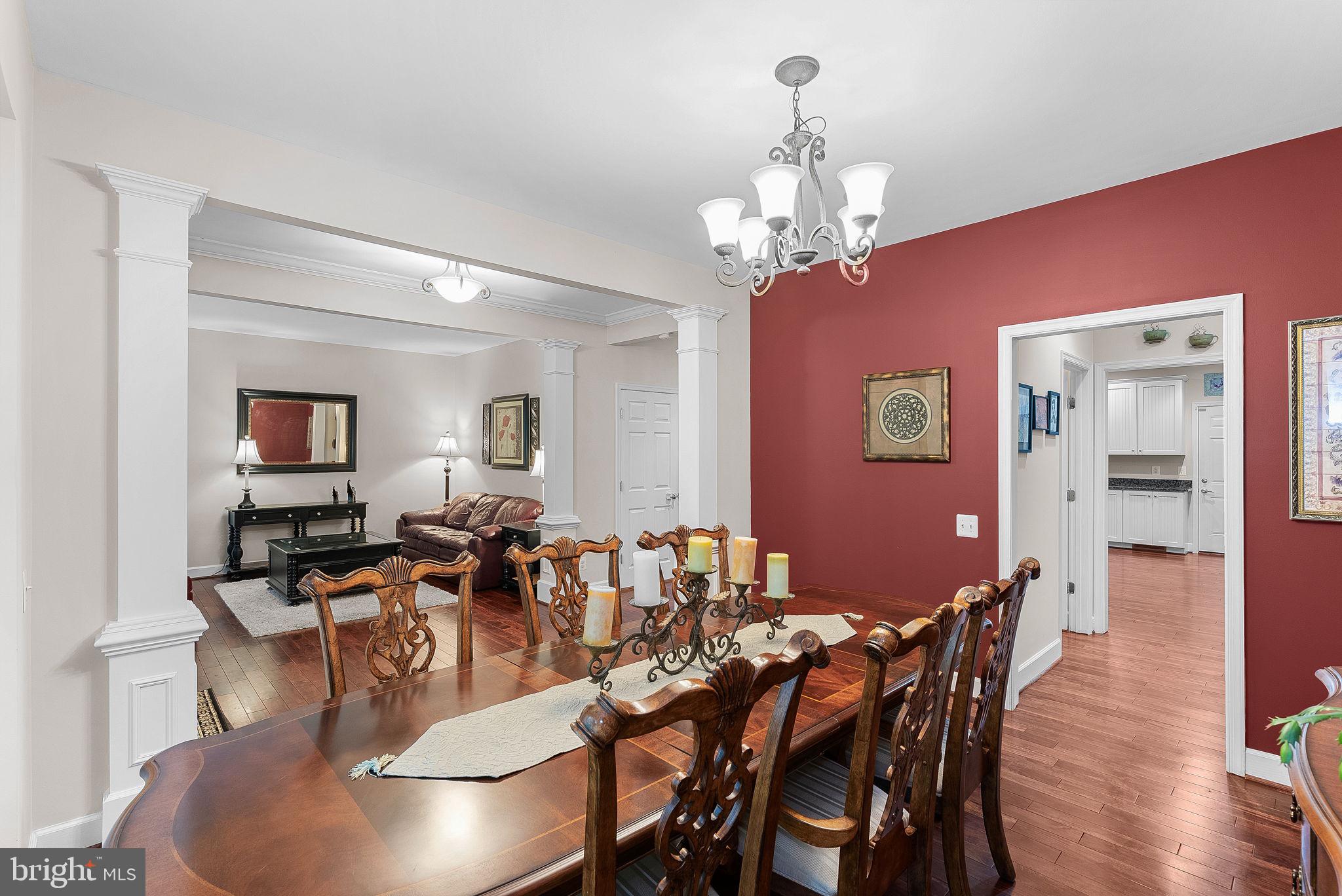 RED CEDAR - Residential