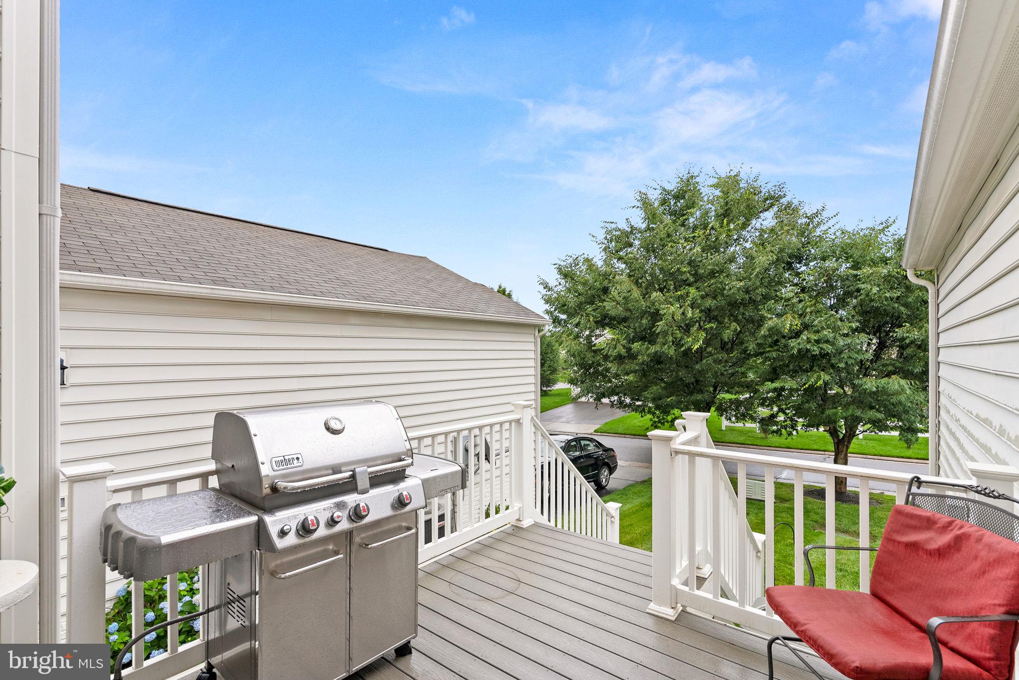 RED CEDAR - Residential