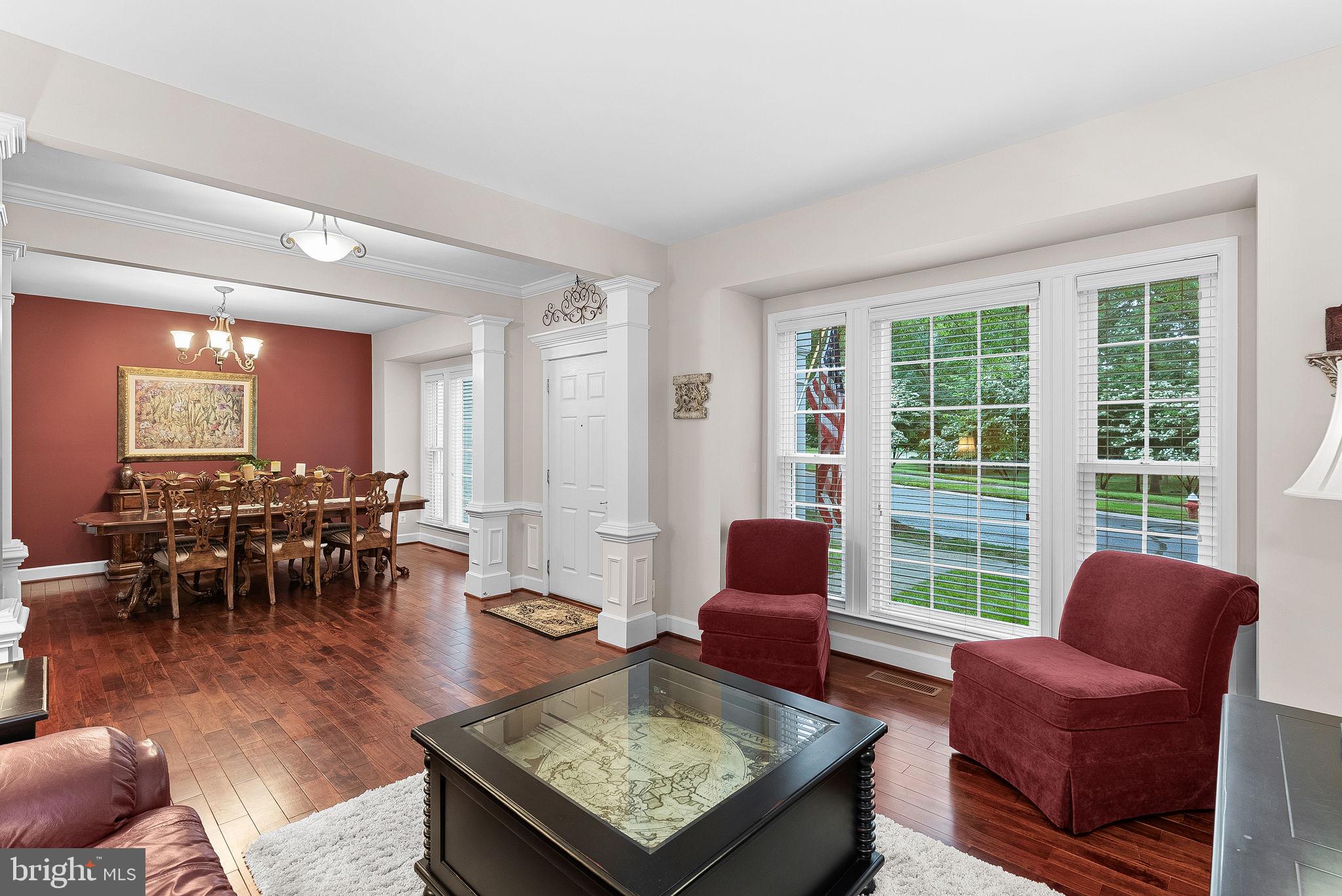 RED CEDAR - Residential