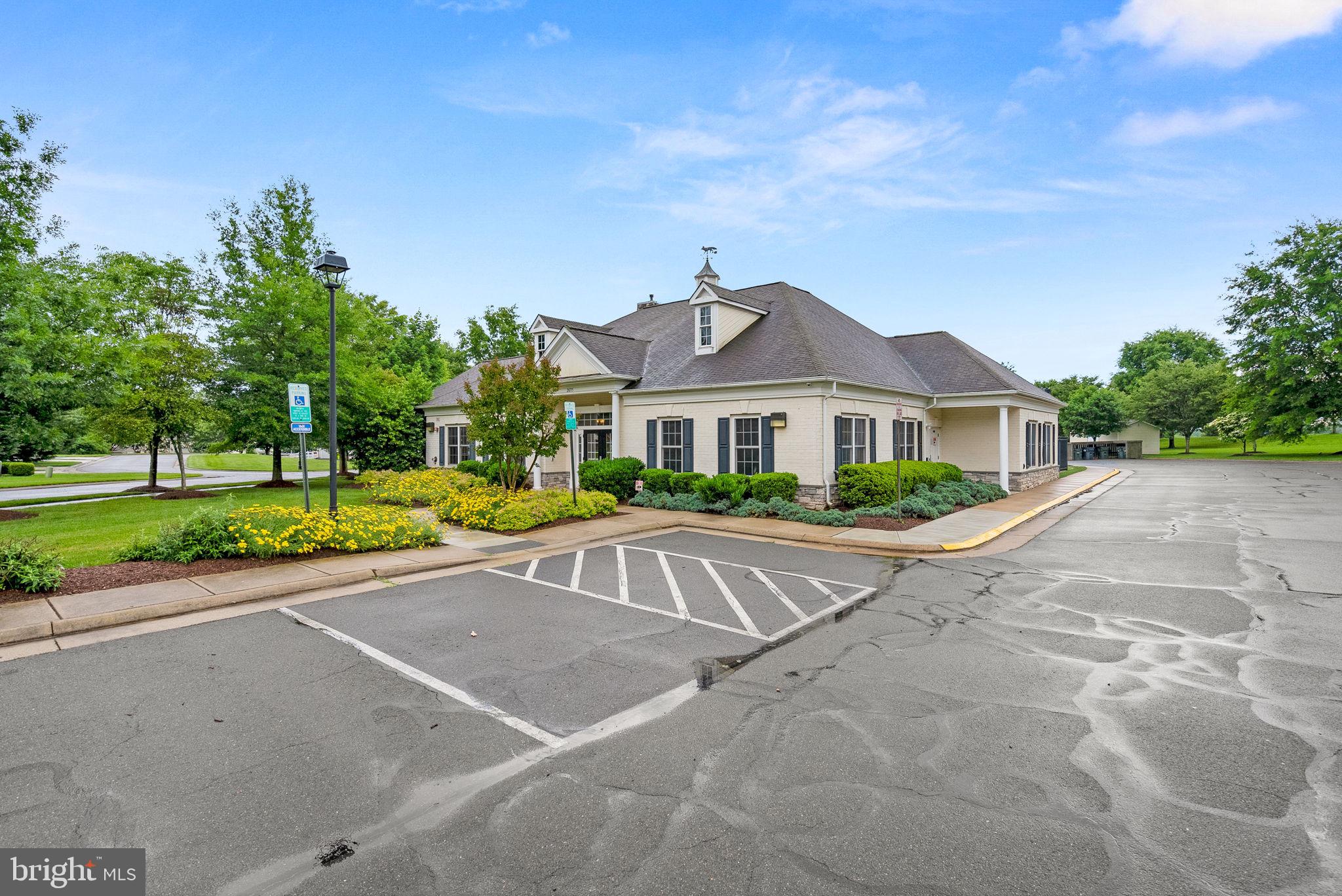 RED CEDAR - Residential