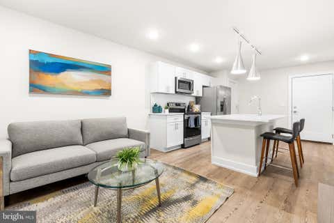 Homes For Rent - 214 Vine Street #504<br/> PHILADELPHIA, PA 19106