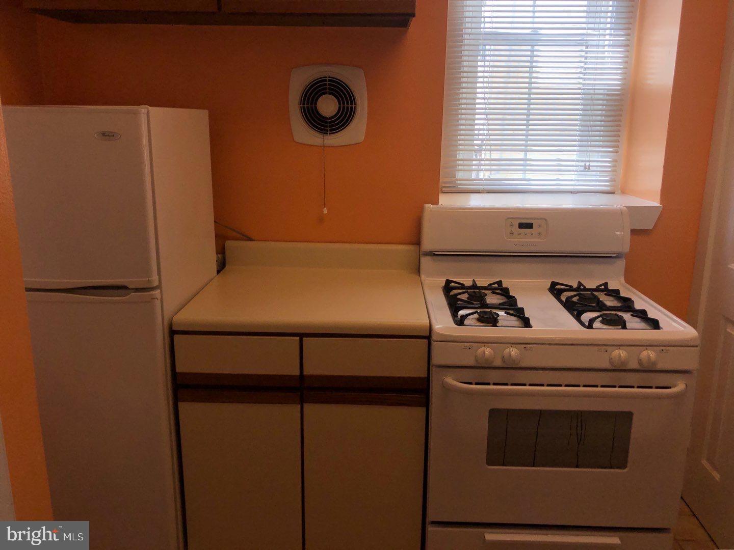 NINE MILE HILL - Residential Lease