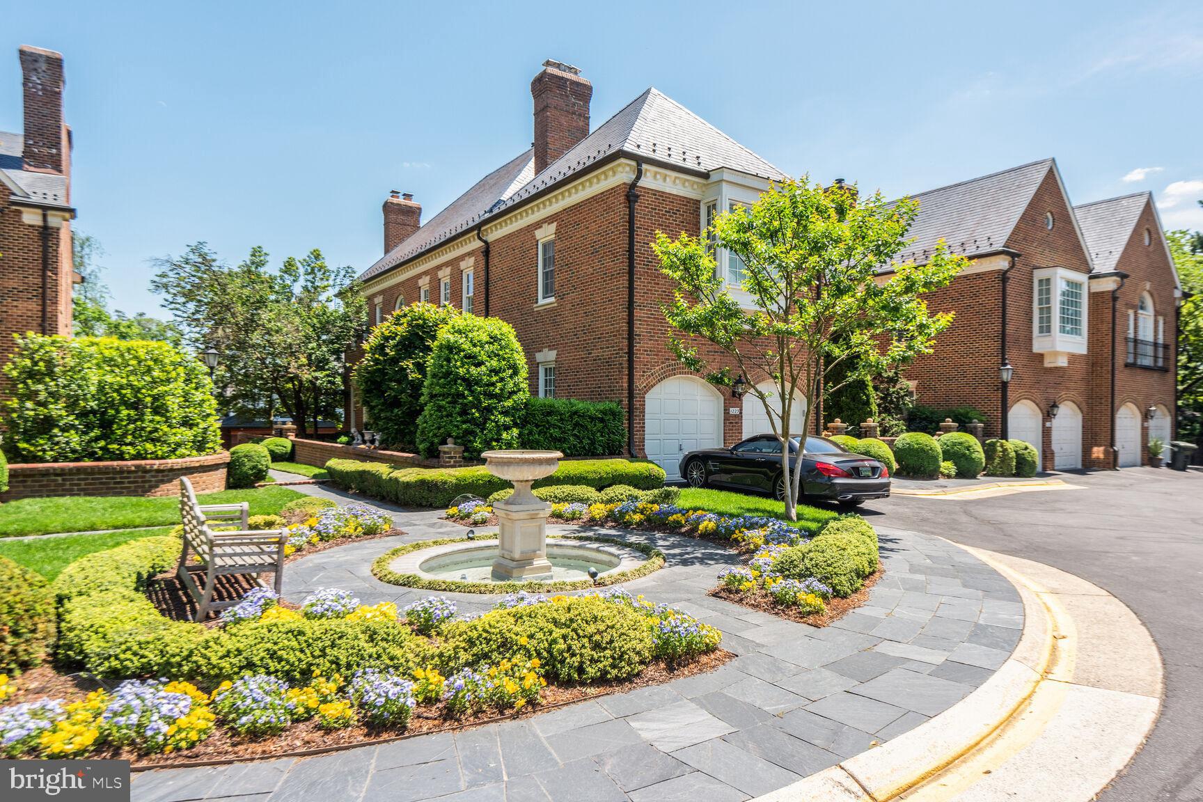 MERRYHILL - Residential