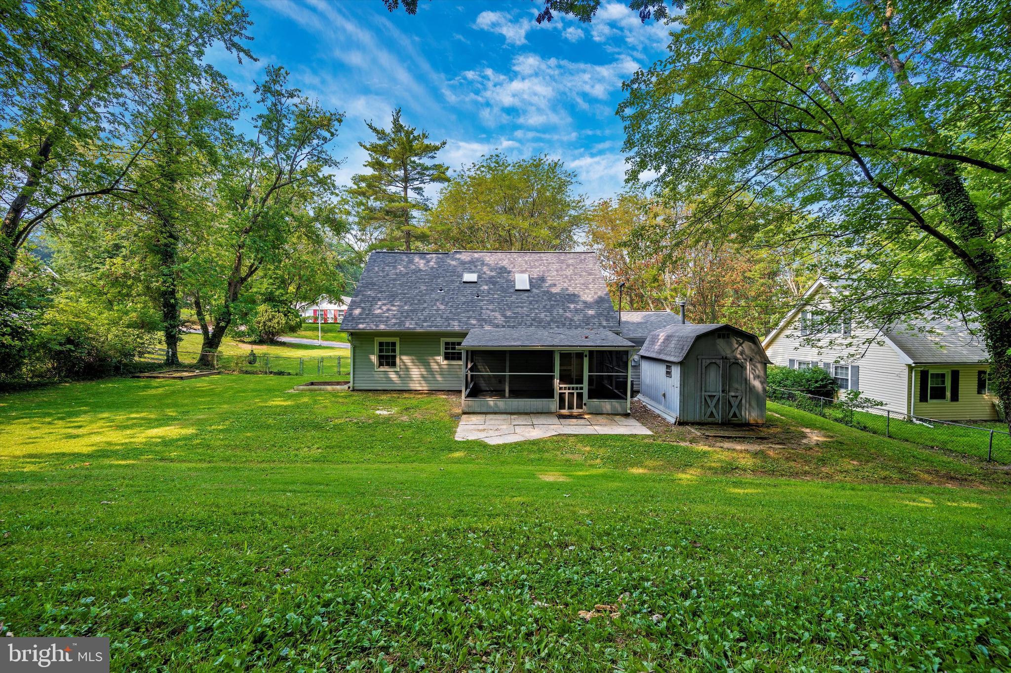 BUCKINGHAM AT BELAIR - Residential