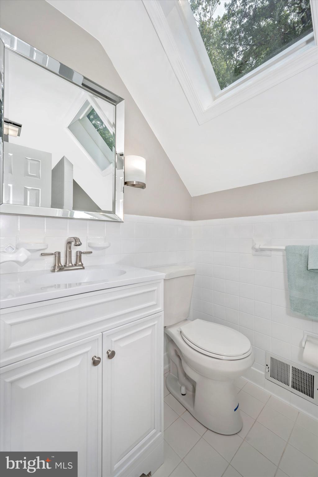 BUCKINGHAM AT BELAIR - Residential