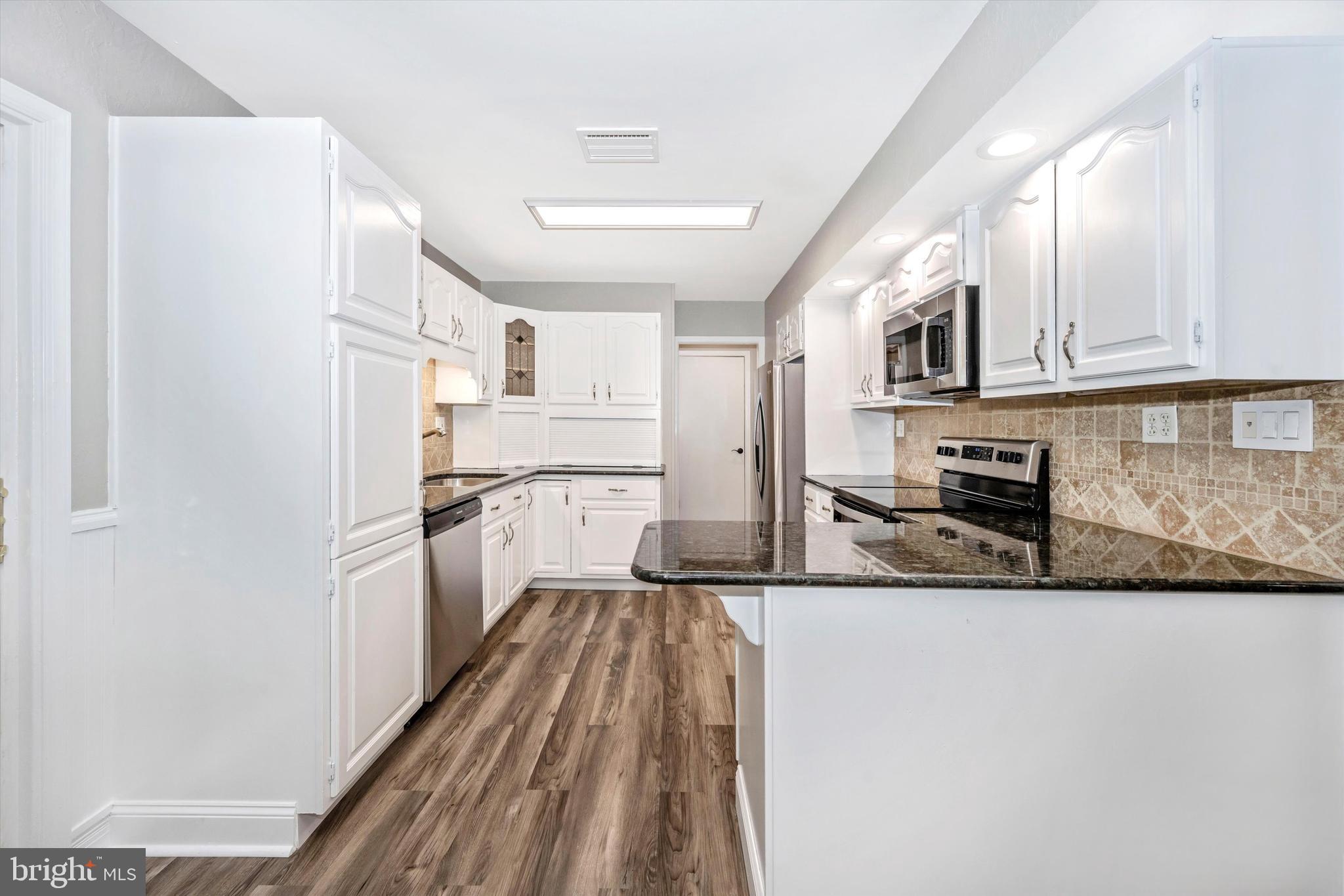 BUCKINGHAM AT BELAIR - Residential