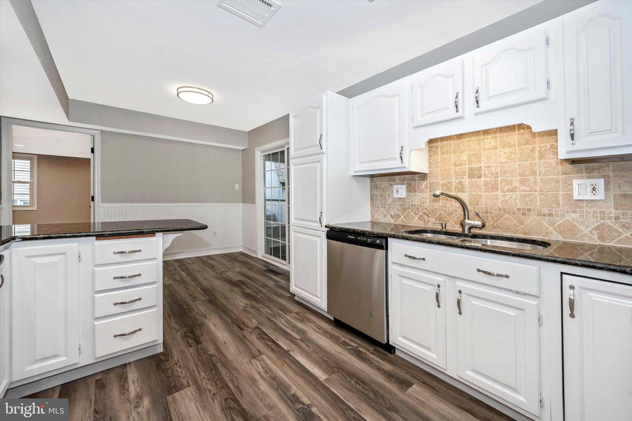 BUCKINGHAM AT BELAIR - Residential