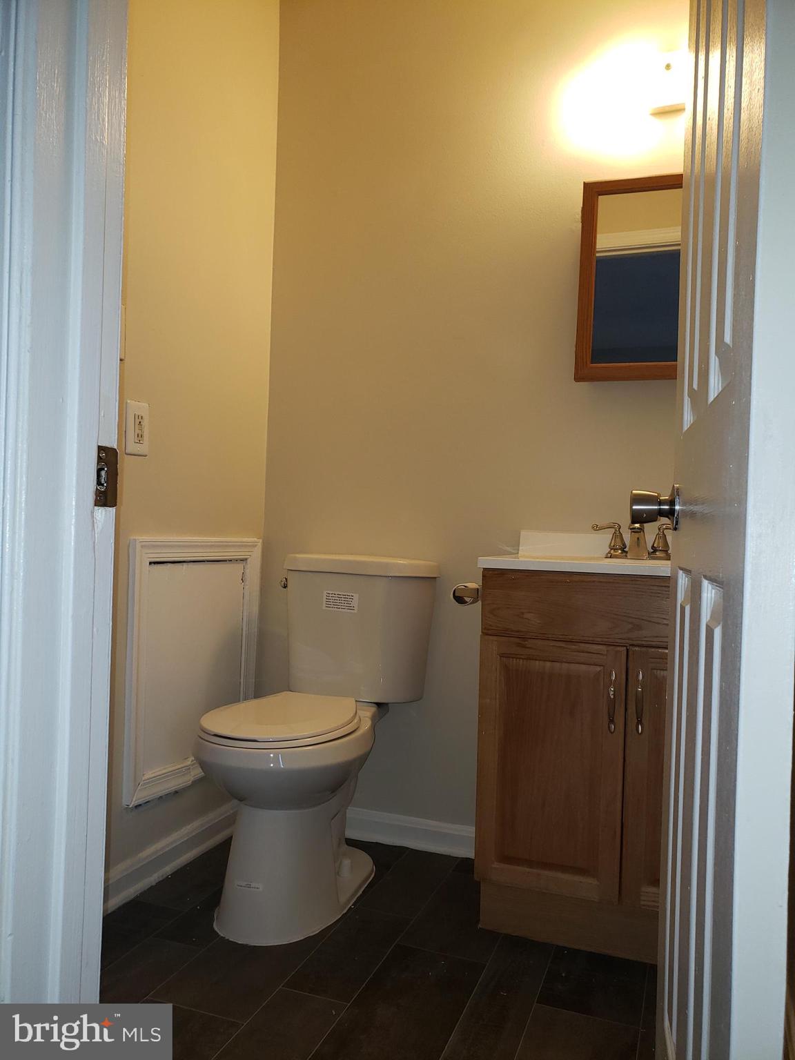 ROSECROFT VILLAGE PLAT T - Residential Lease