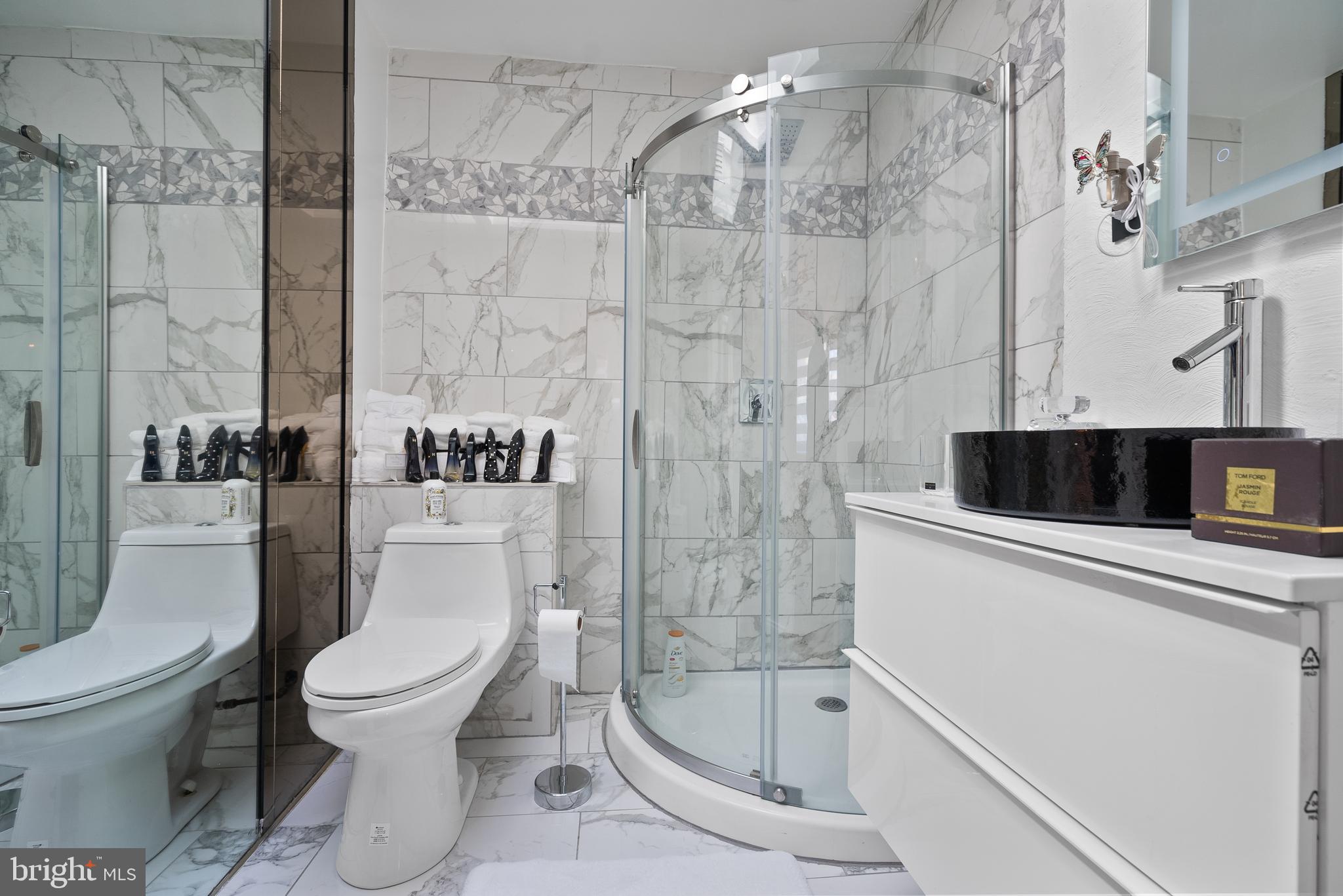 WYNNEFIELD HEIGHTS - Residential Lease