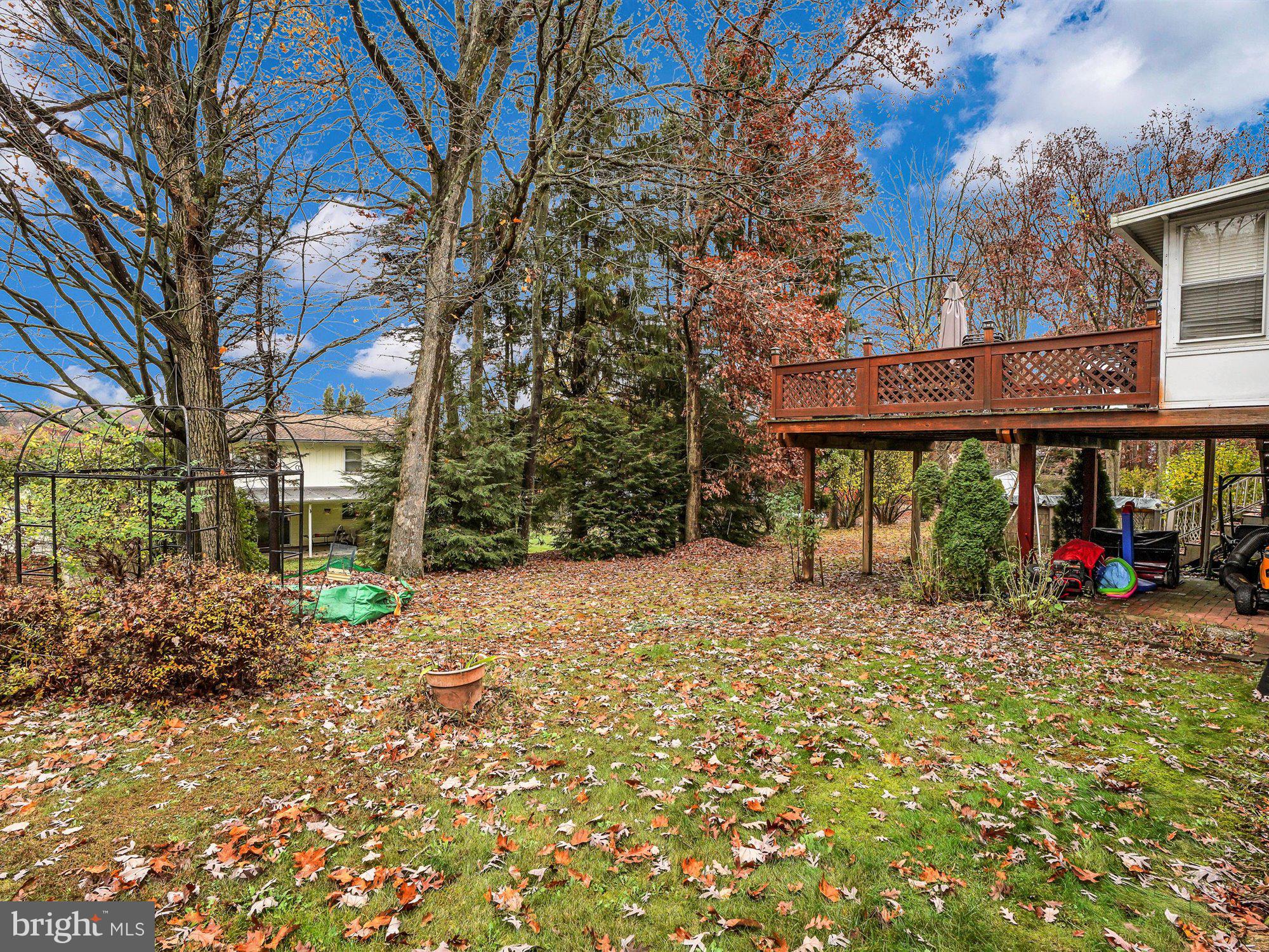 WALNICK MANOR - Residential