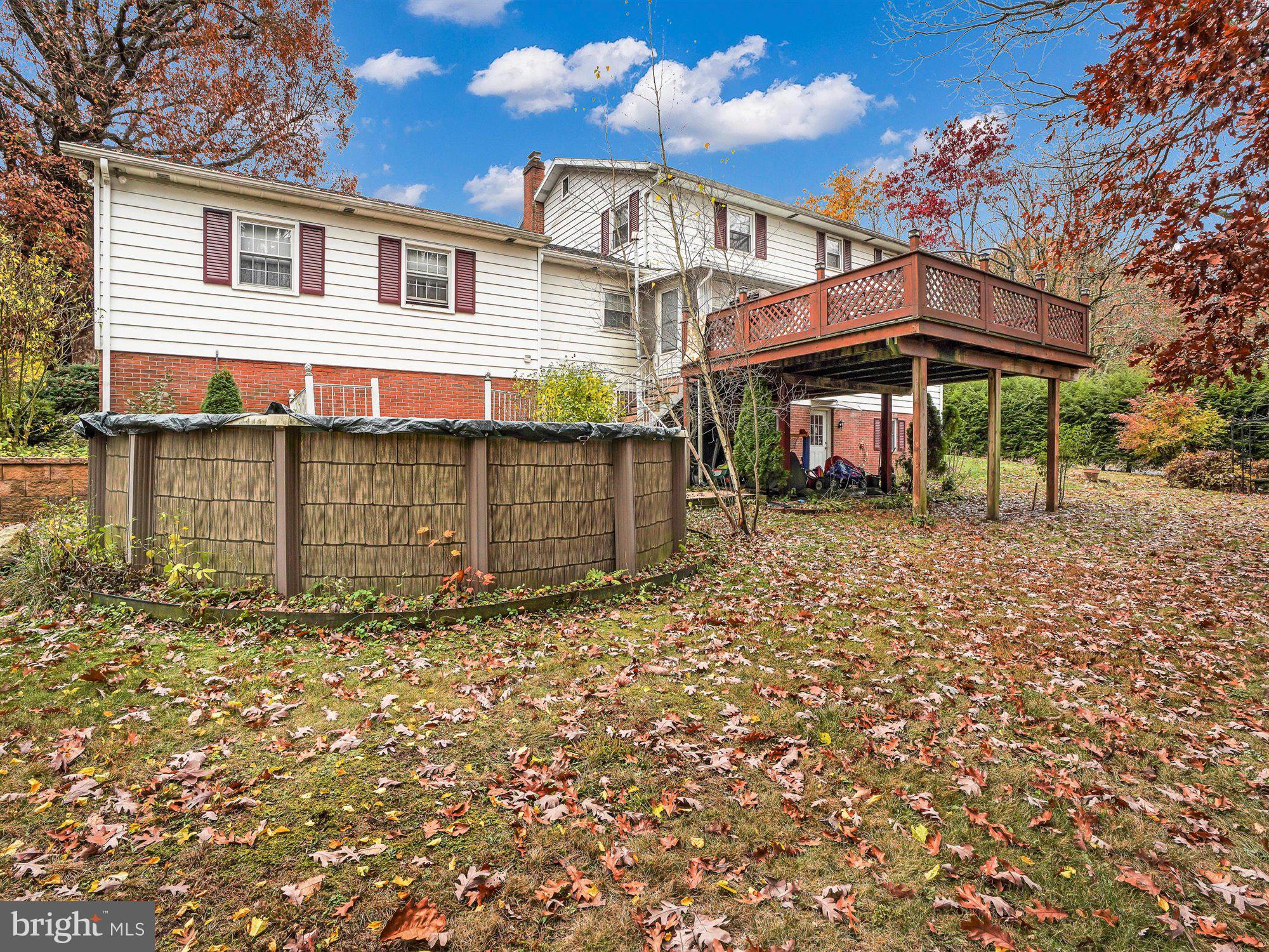 WALNICK MANOR - Residential