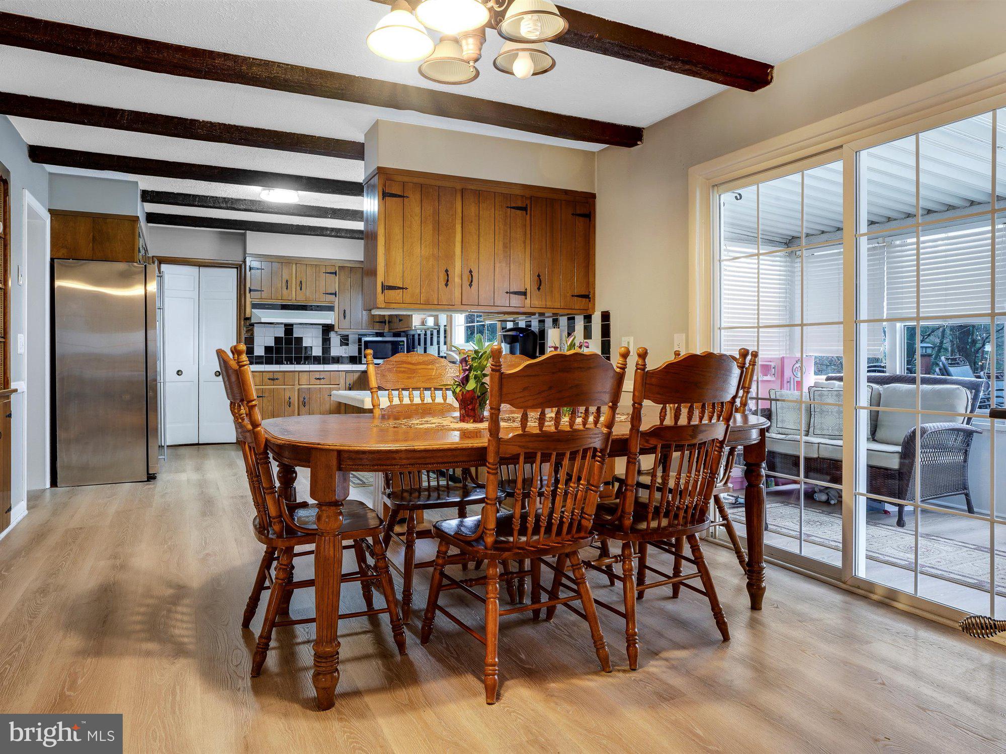 WALNICK MANOR - Residential