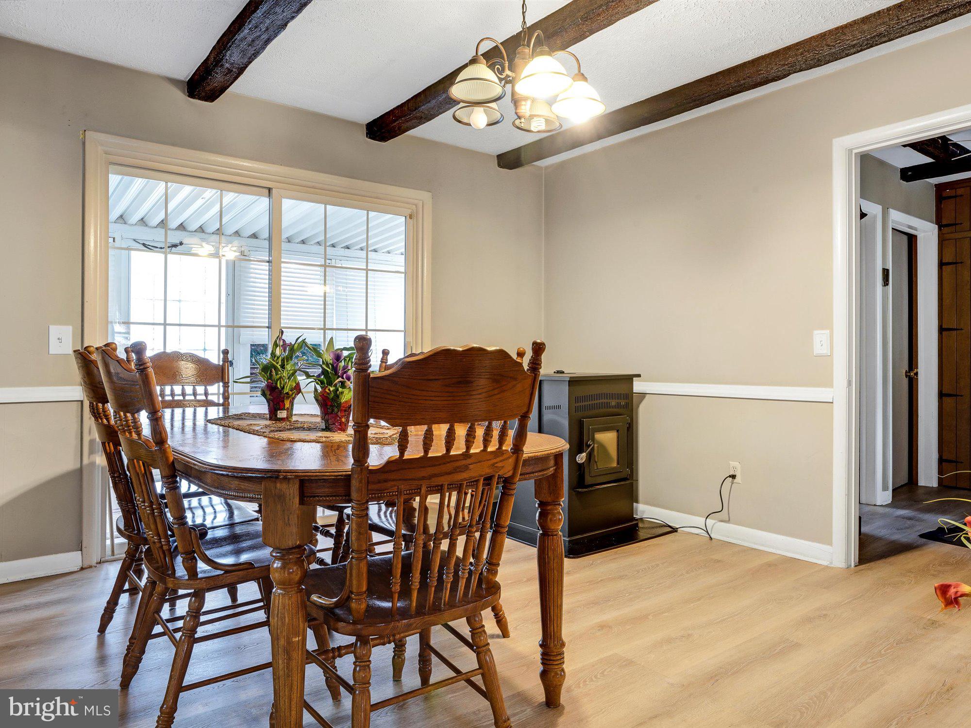 WALNICK MANOR - Residential