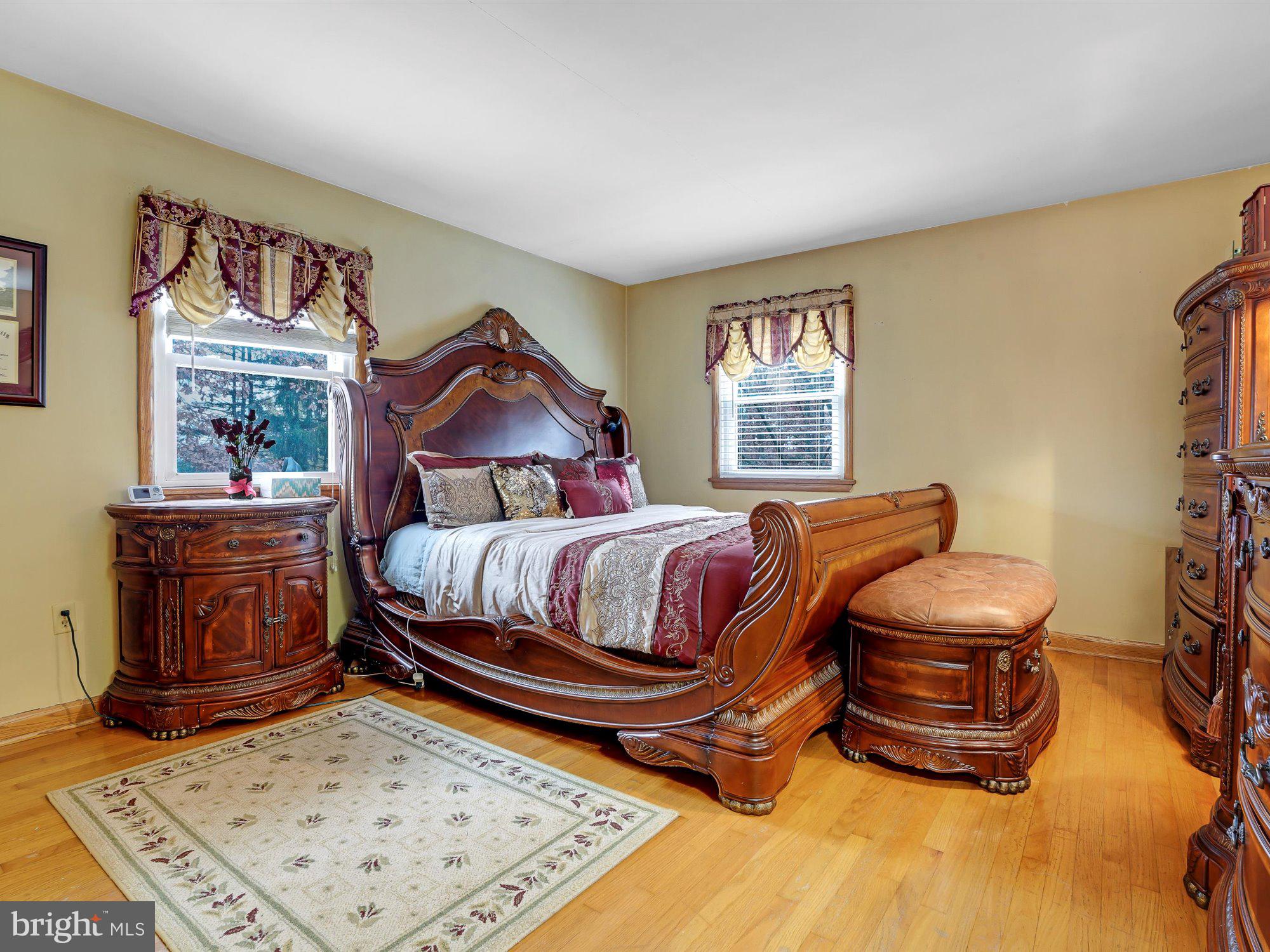 WALNICK MANOR - Residential