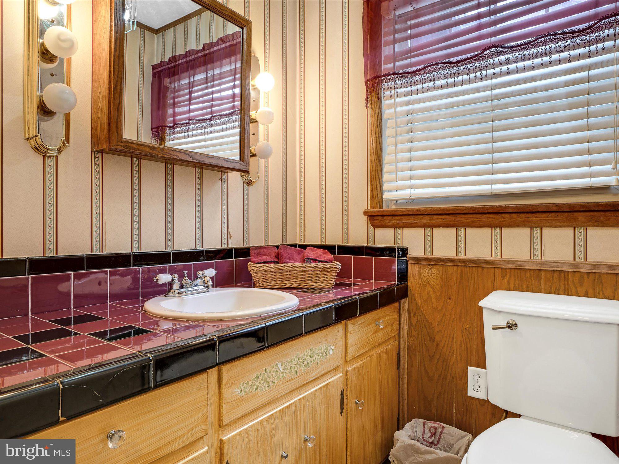 WALNICK MANOR - Residential