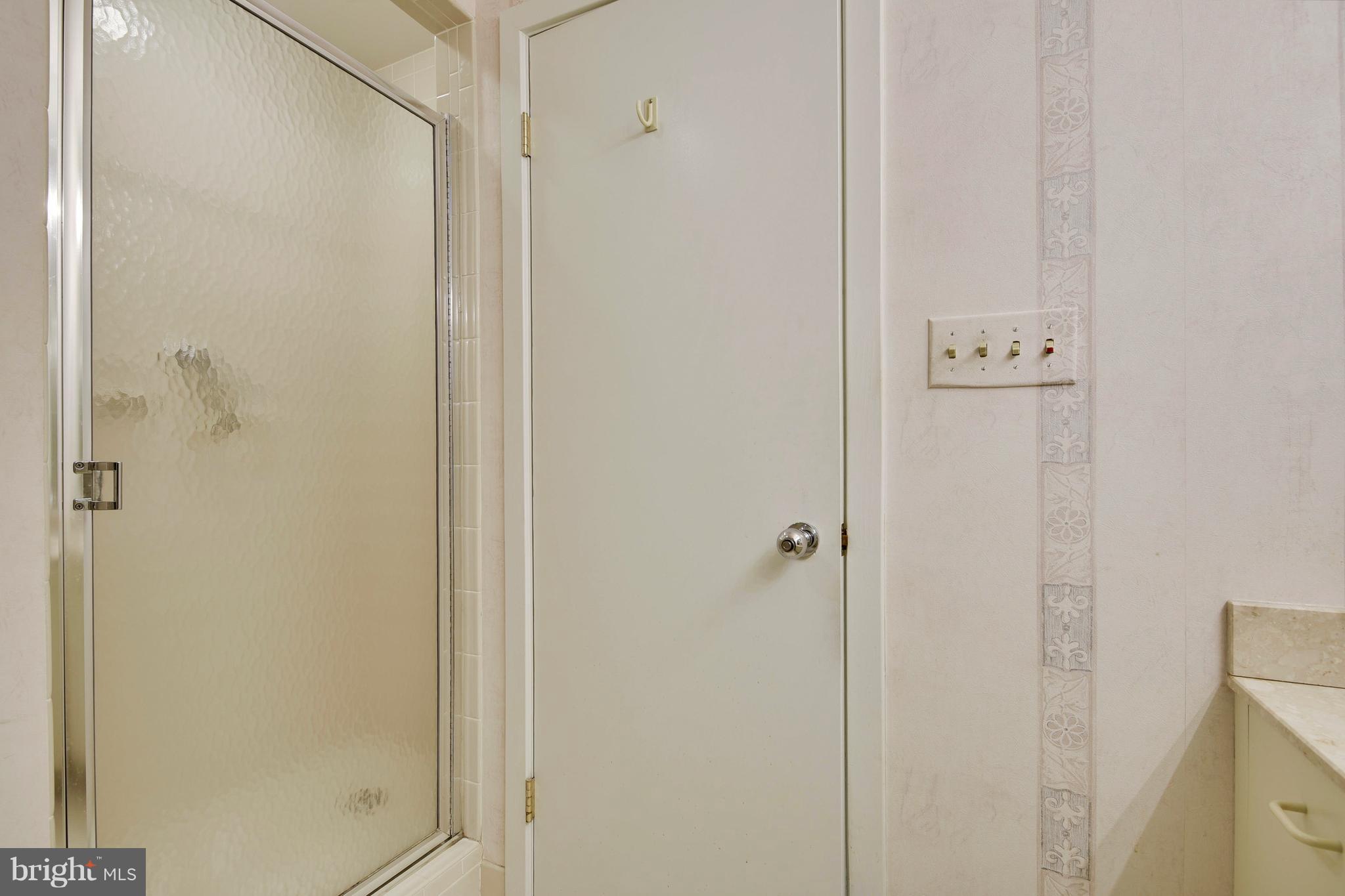 PAVILION IN THE PARK - Residential