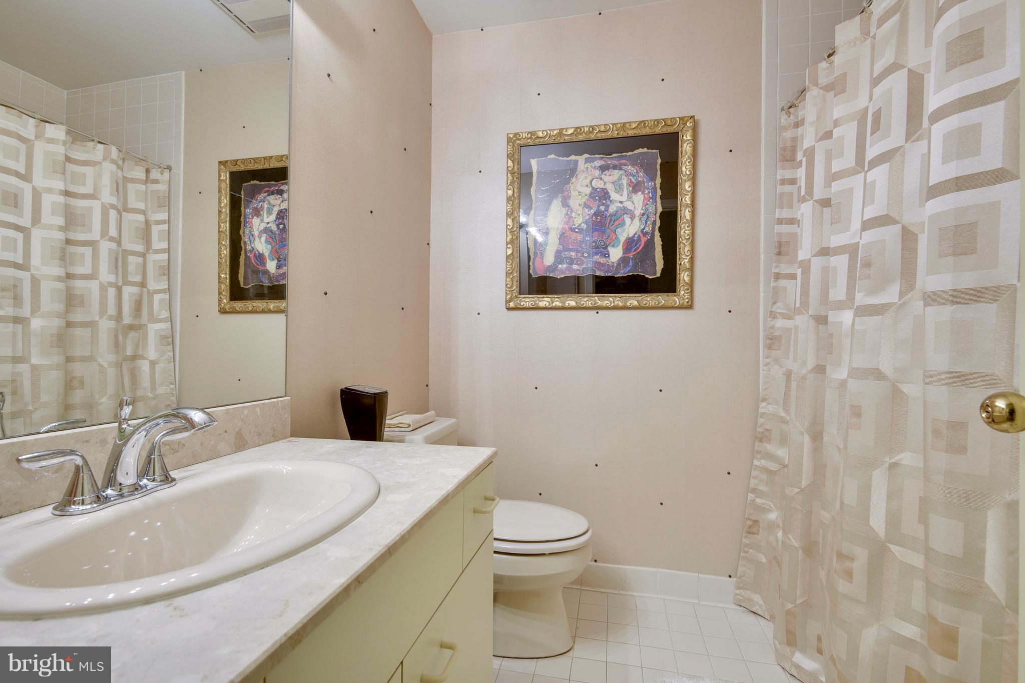 PAVILION IN THE PARK - Residential