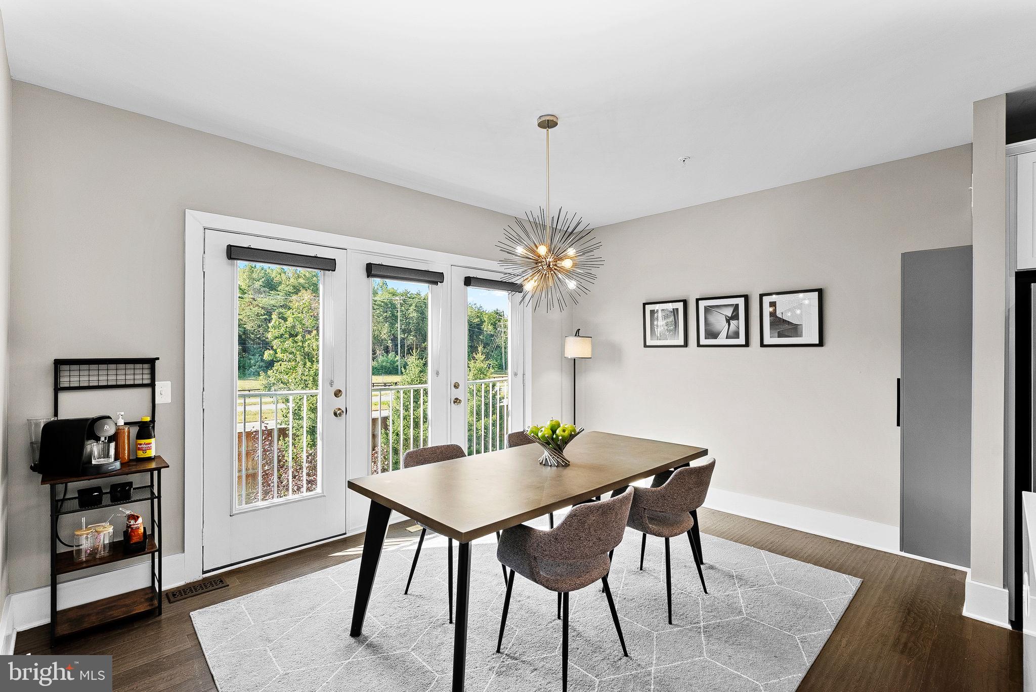 ASHBURN OVERLOOK - Residential Lease