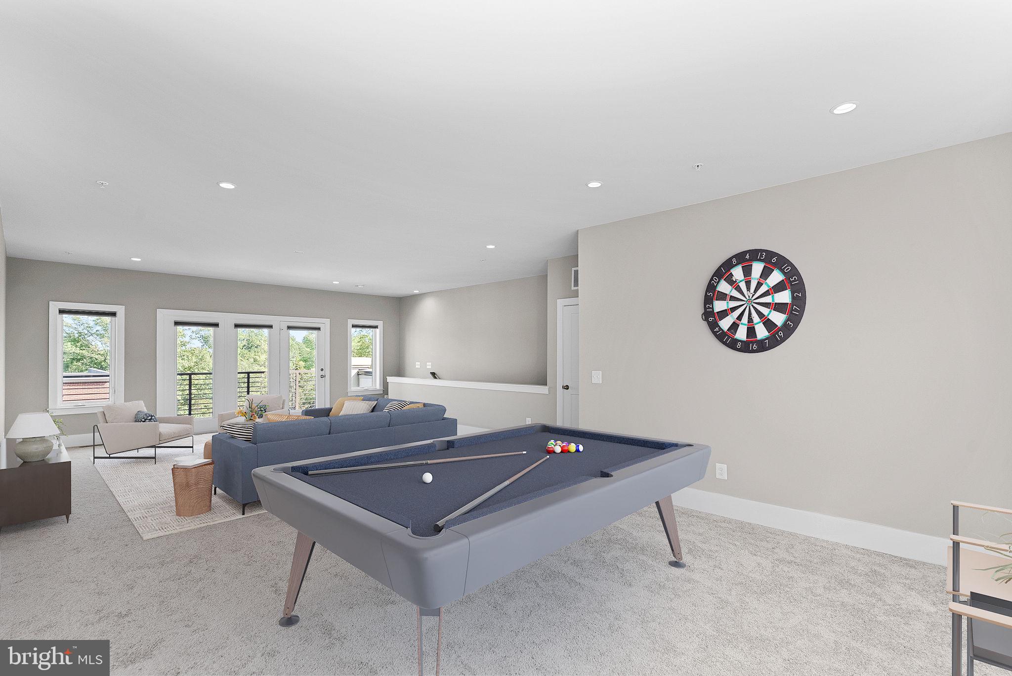 ASHBURN OVERLOOK - Residential Lease