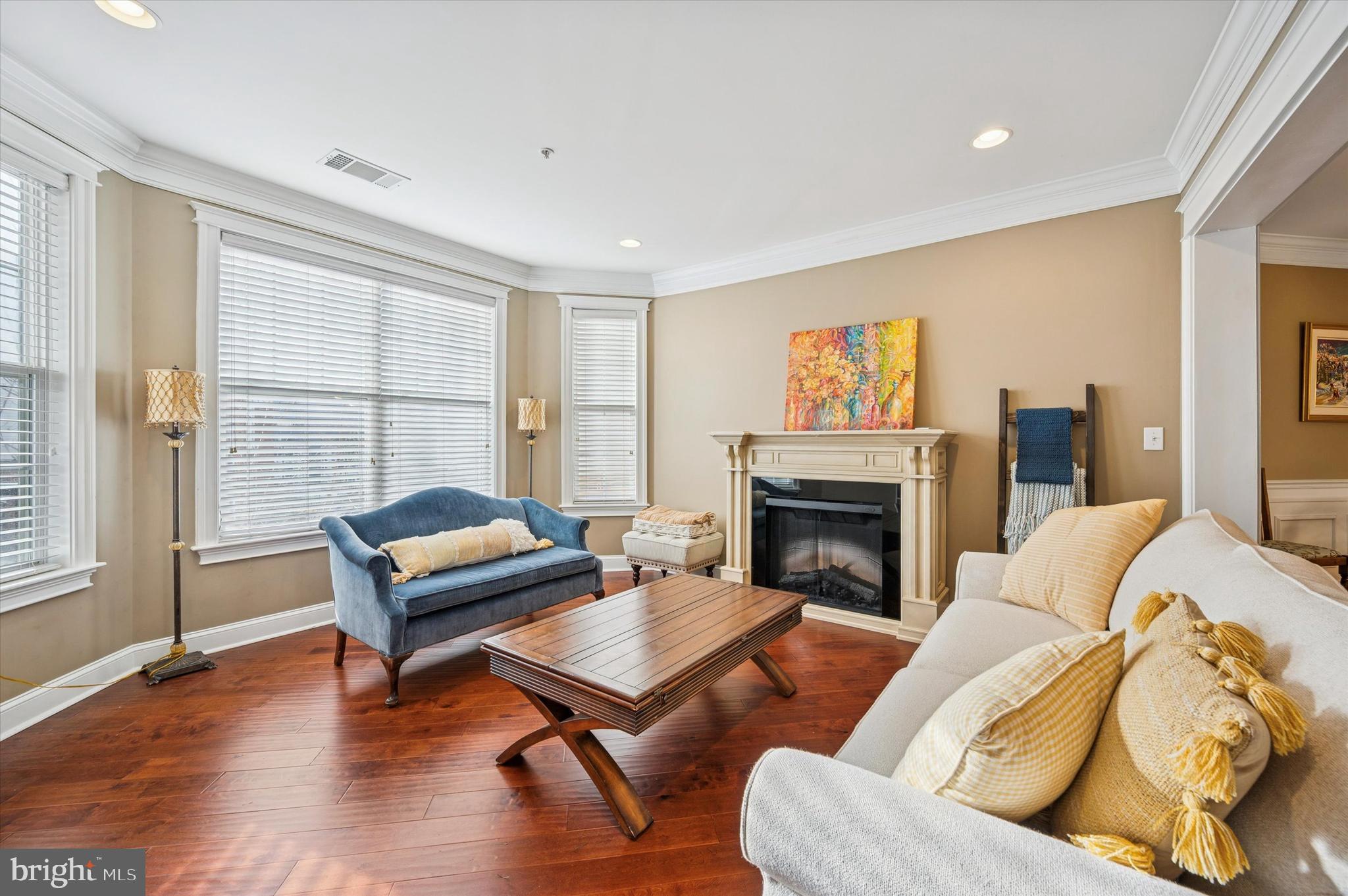 THE GRANDE AT RIVERVIEW - Residential