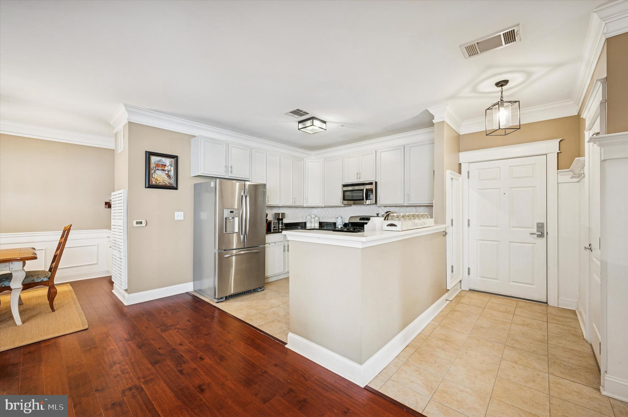 THE GRANDE AT RIVERVIEW - Residential