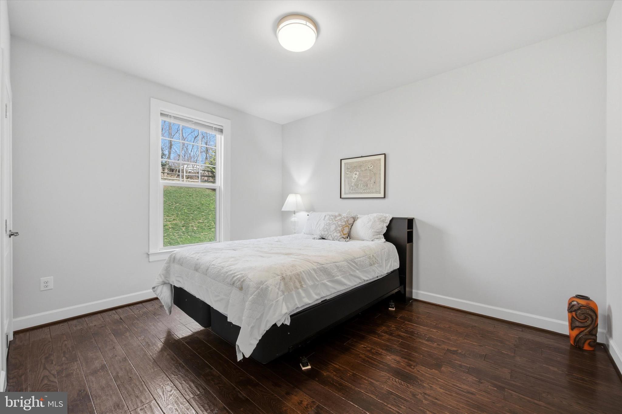 RUSTIN WALK - Residential