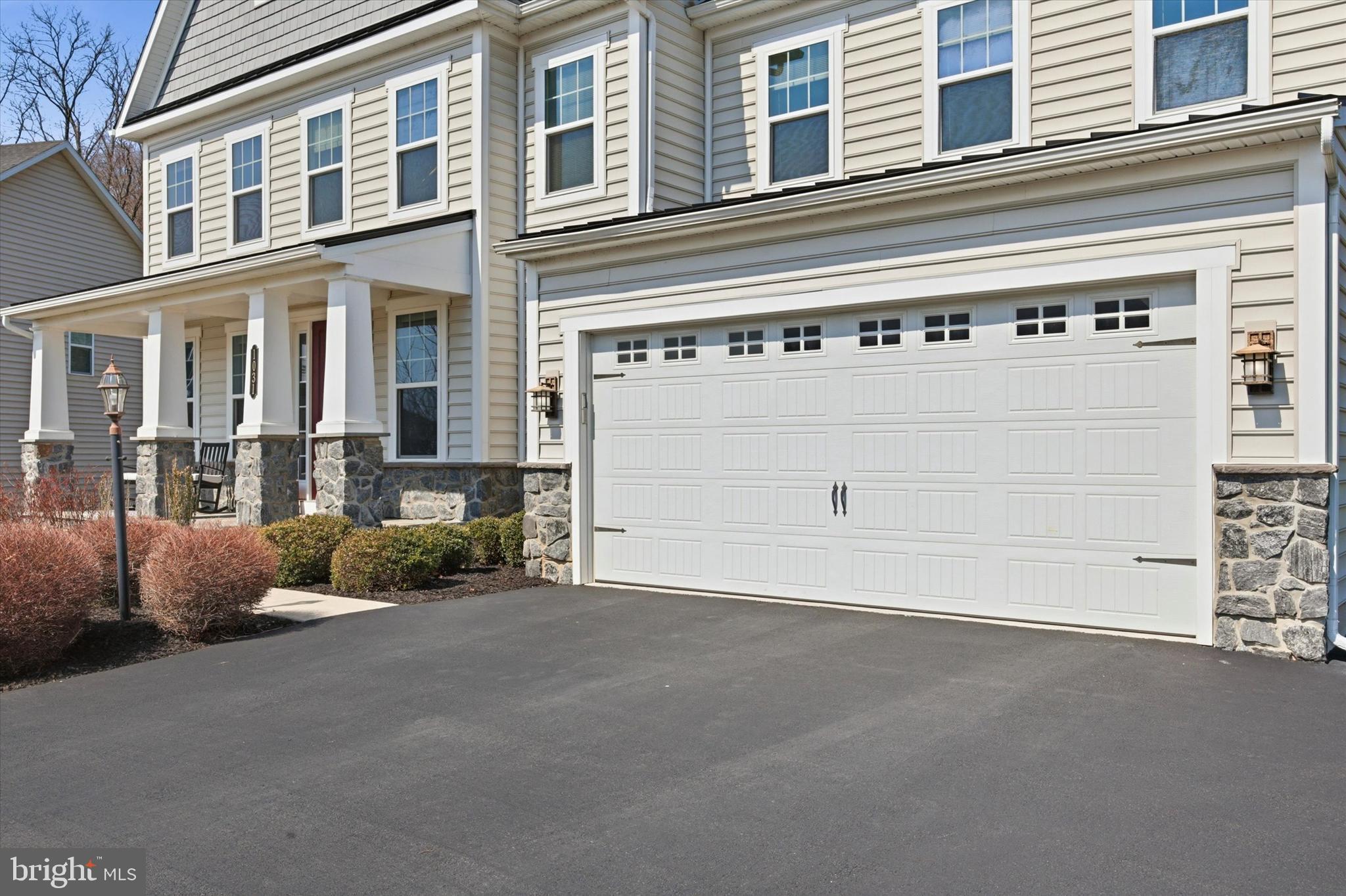 RUSTIN WALK - Residential