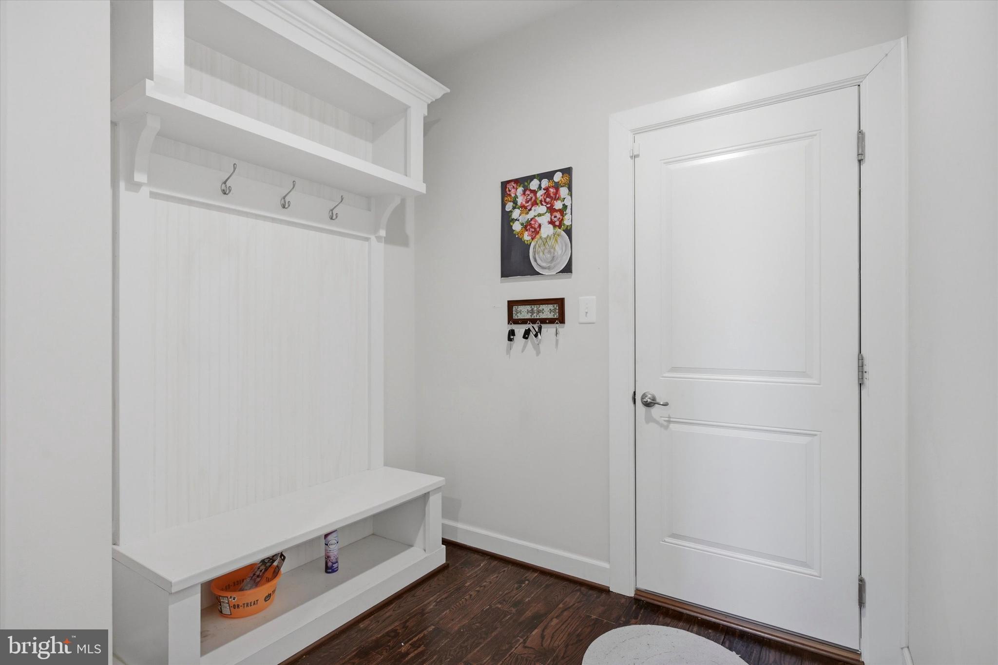 RUSTIN WALK - Residential