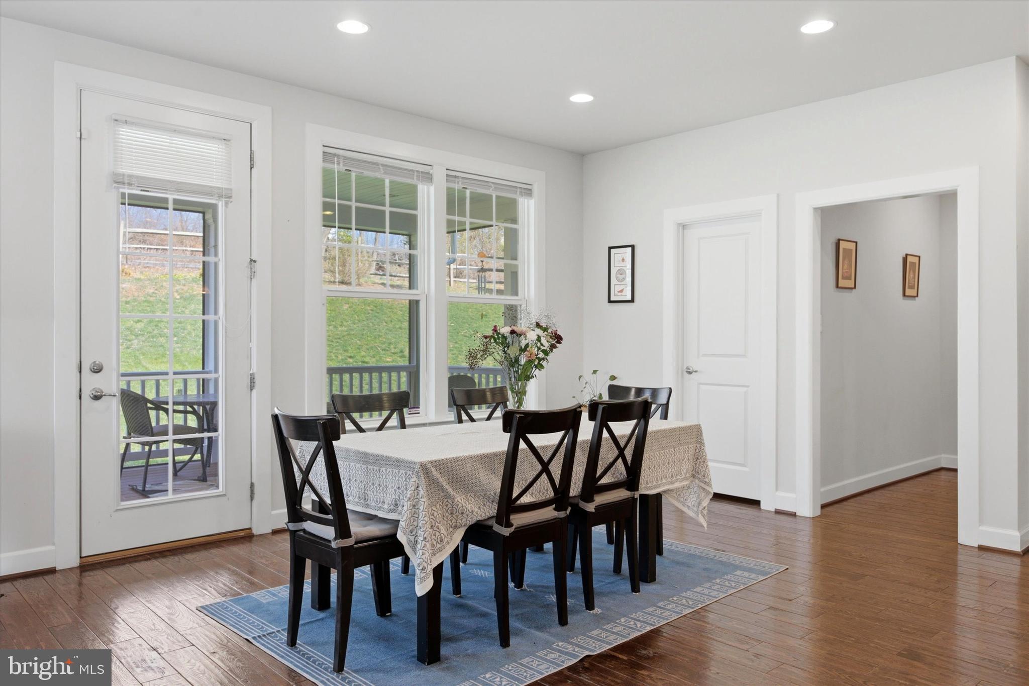 RUSTIN WALK - Residential