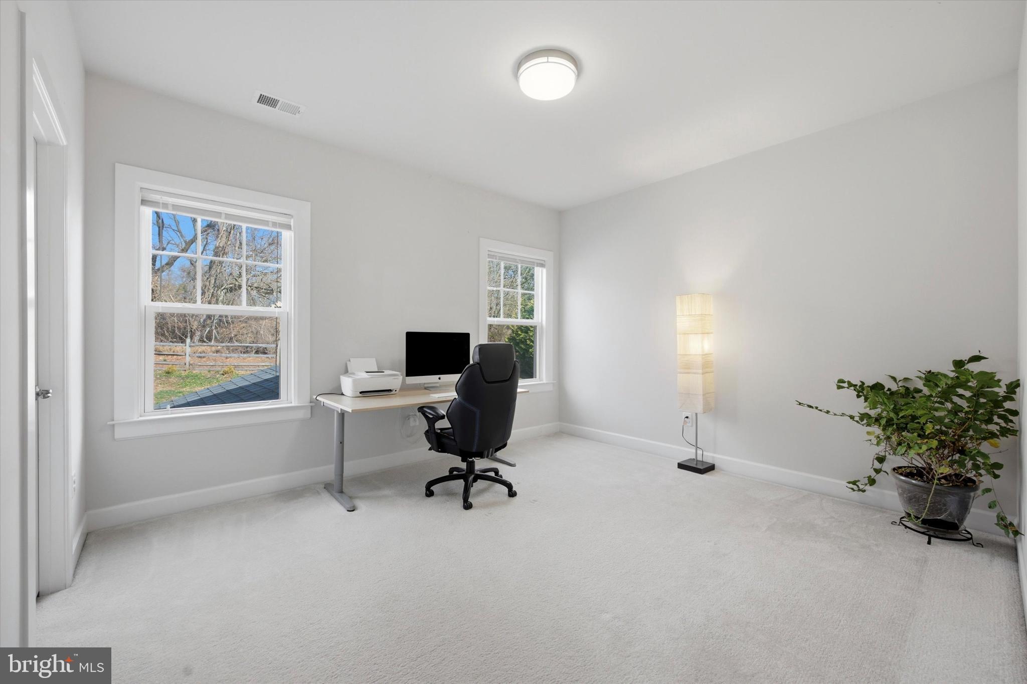 RUSTIN WALK - Residential