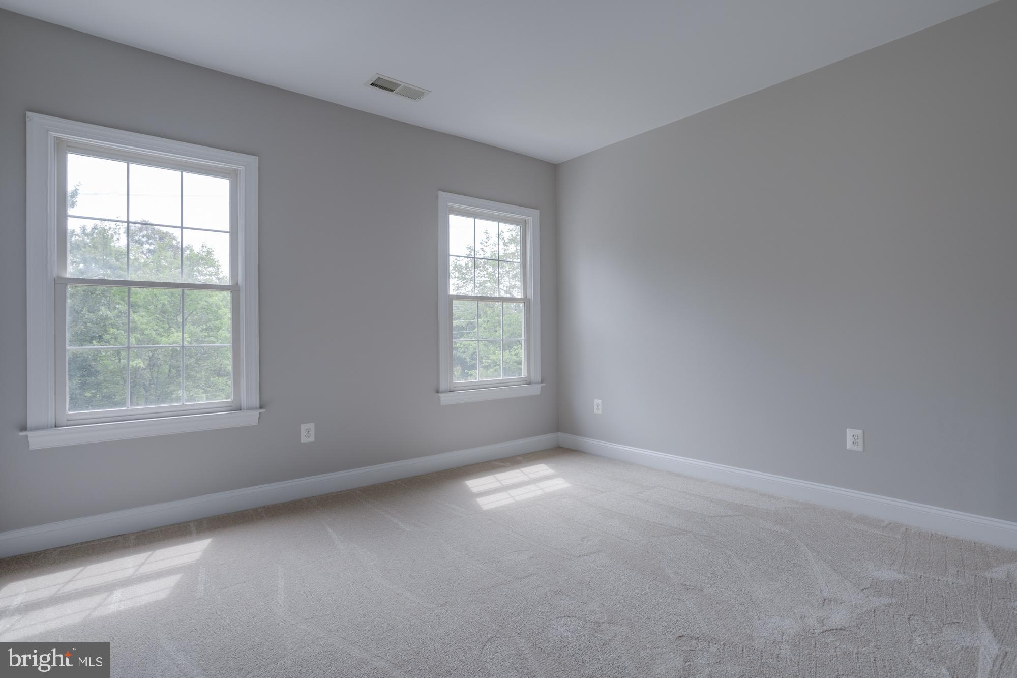 OCCOQUAN OVERLOOK - Residential