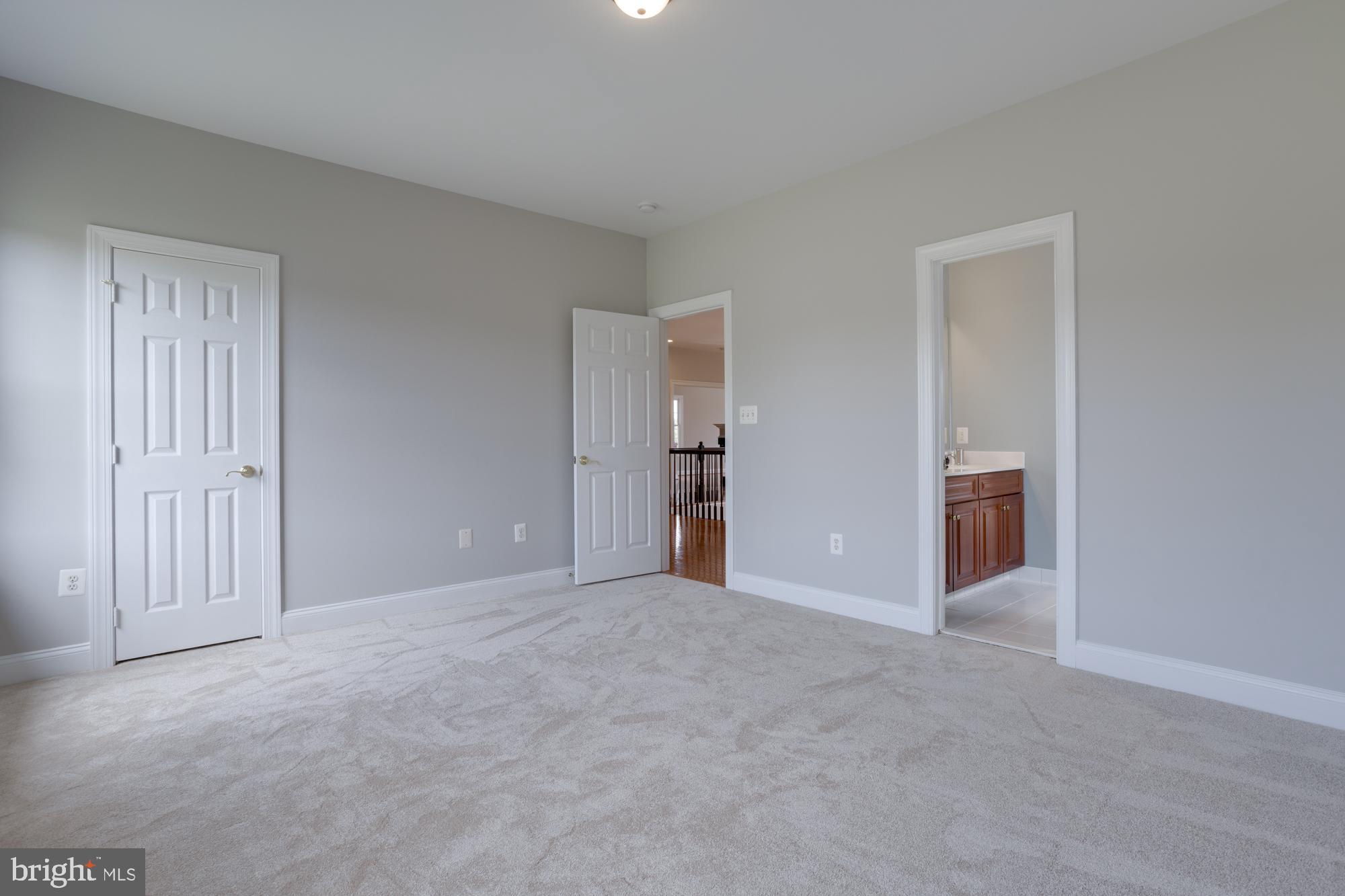 OCCOQUAN OVERLOOK - Residential