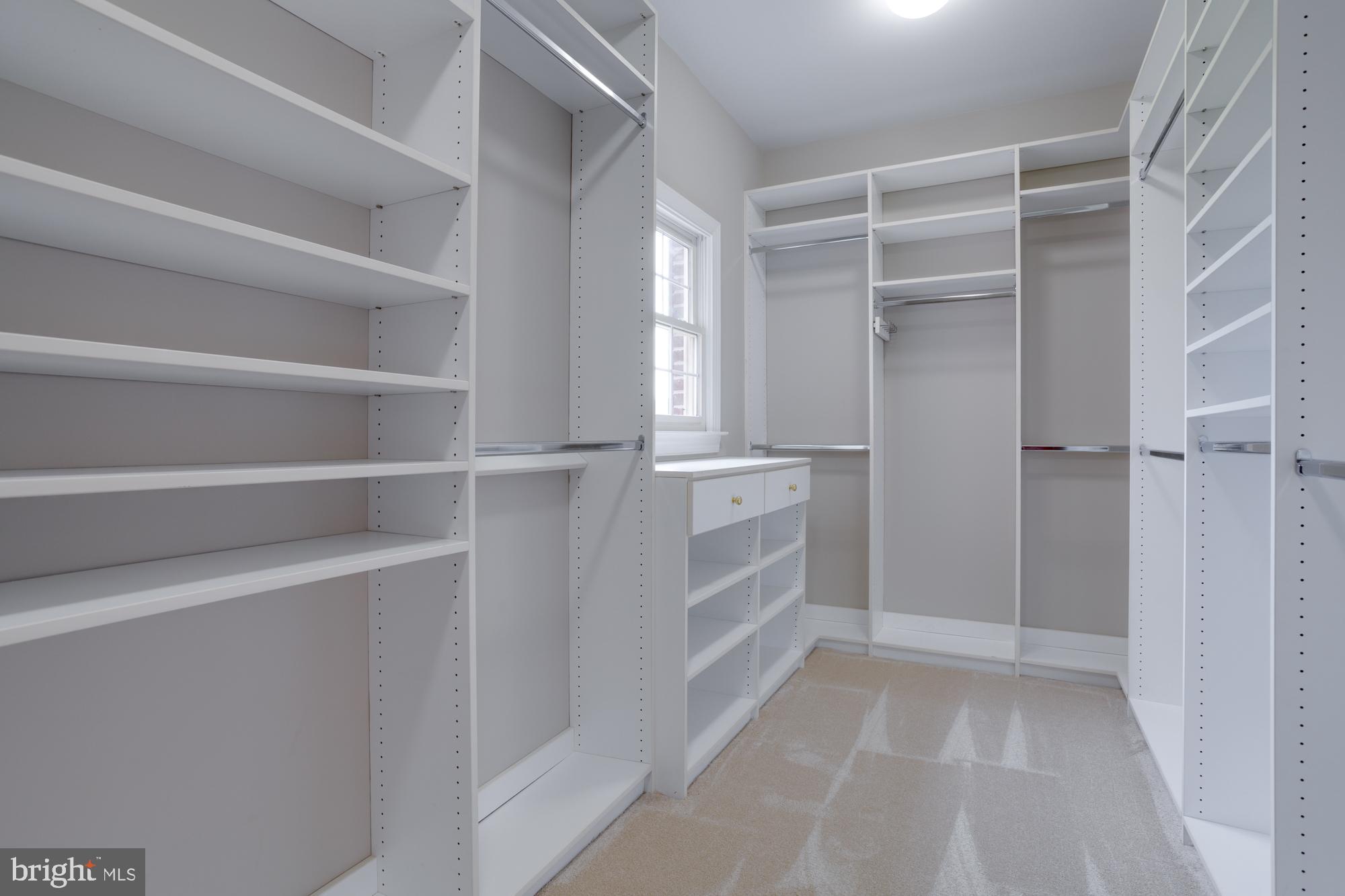 OCCOQUAN OVERLOOK - Residential