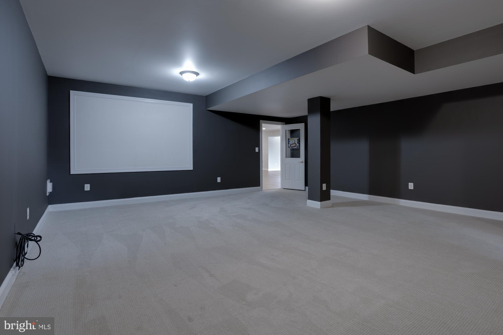 OCCOQUAN OVERLOOK - Residential