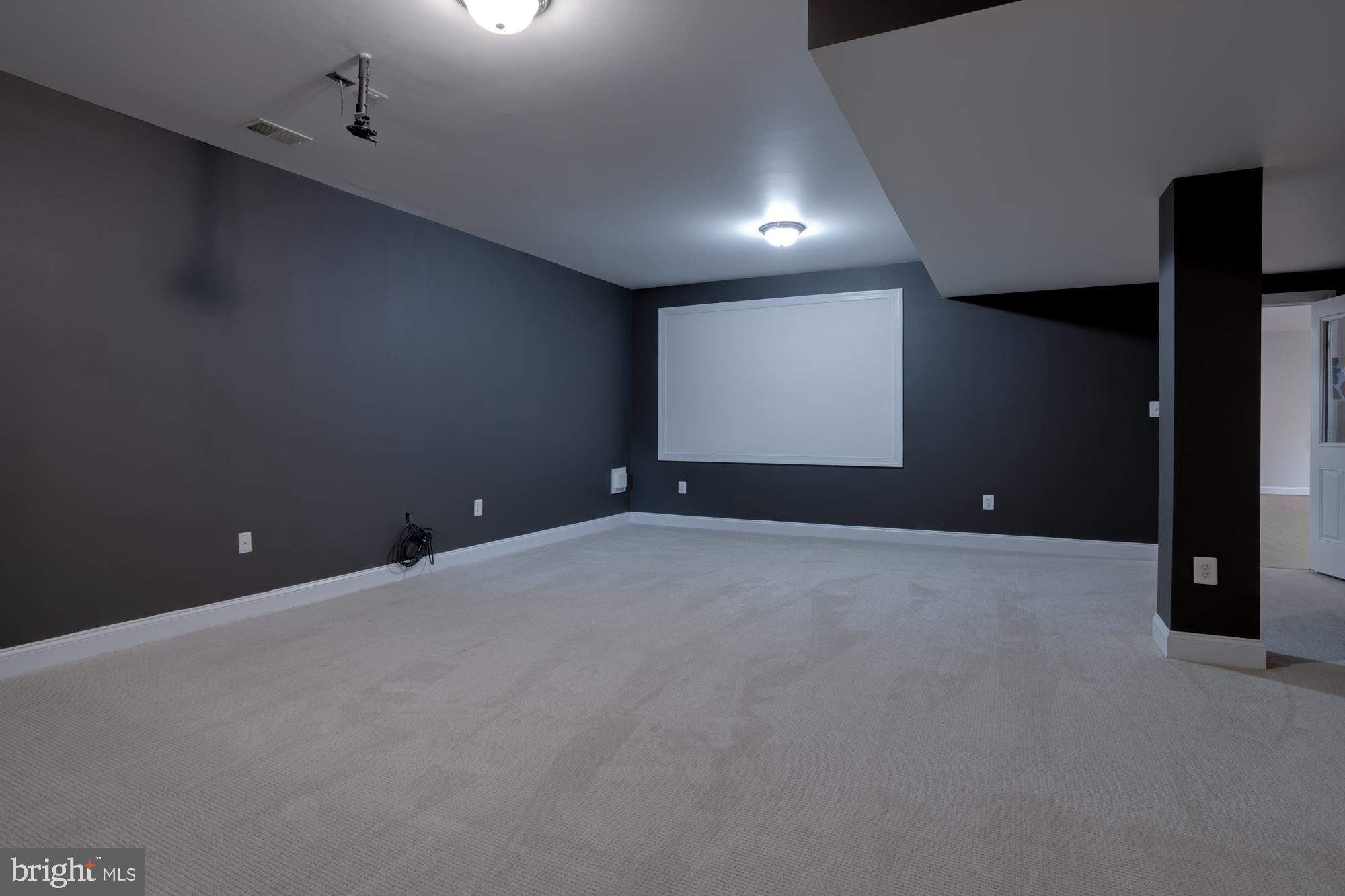 OCCOQUAN OVERLOOK - Residential