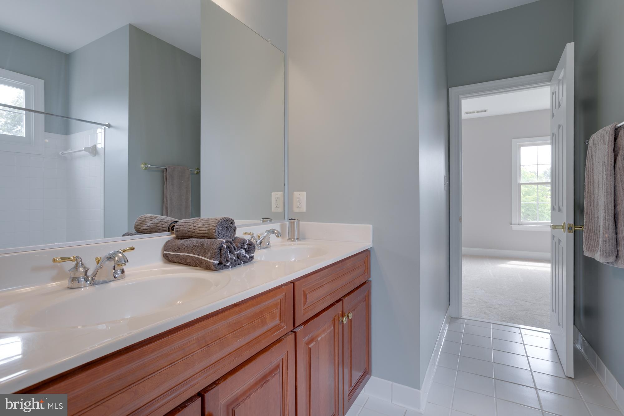 OCCOQUAN OVERLOOK - Residential