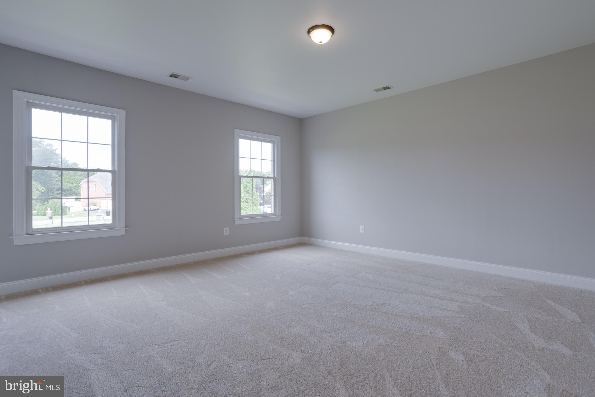 OCCOQUAN OVERLOOK - Residential