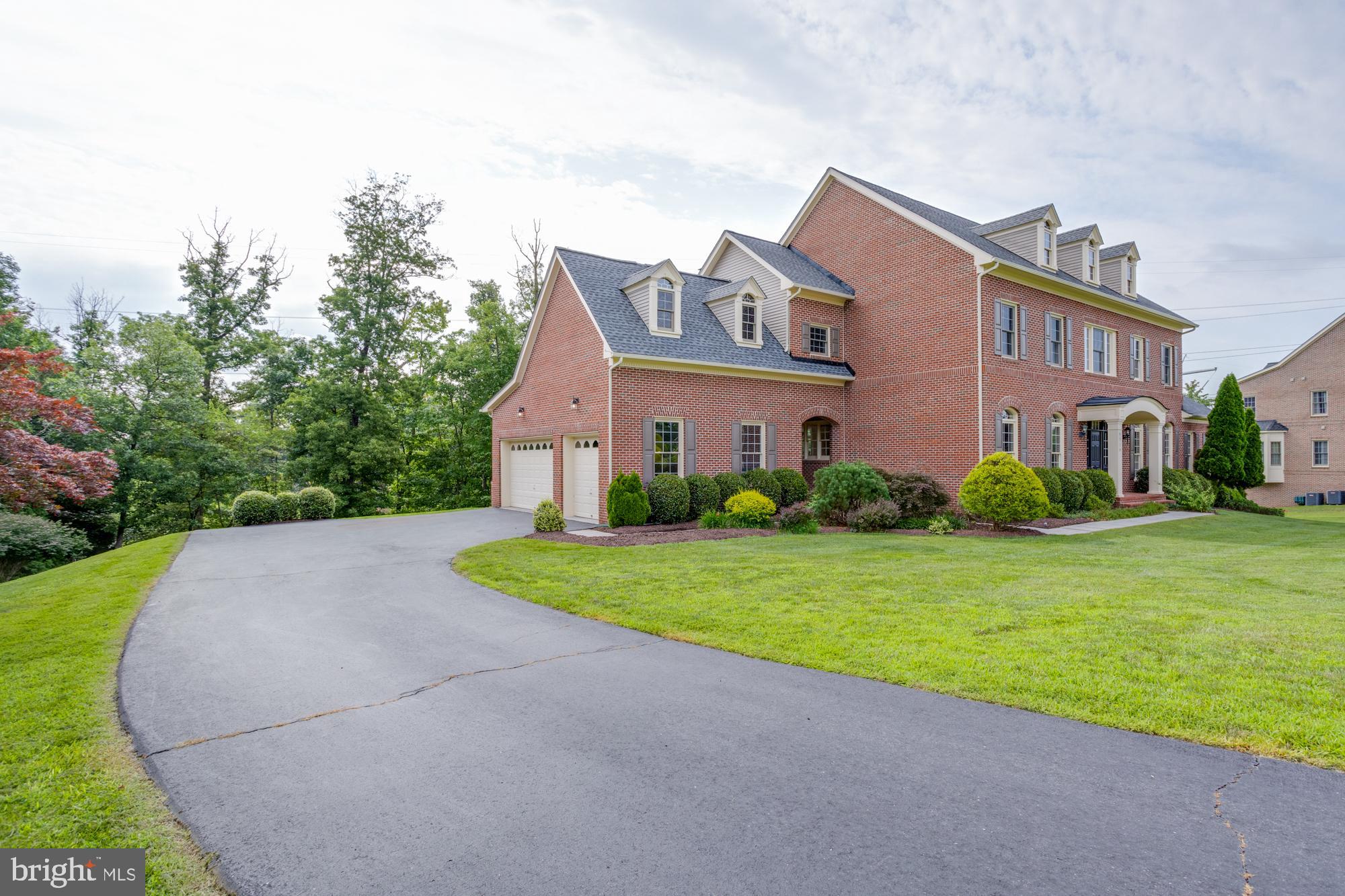 OCCOQUAN OVERLOOK - Residential