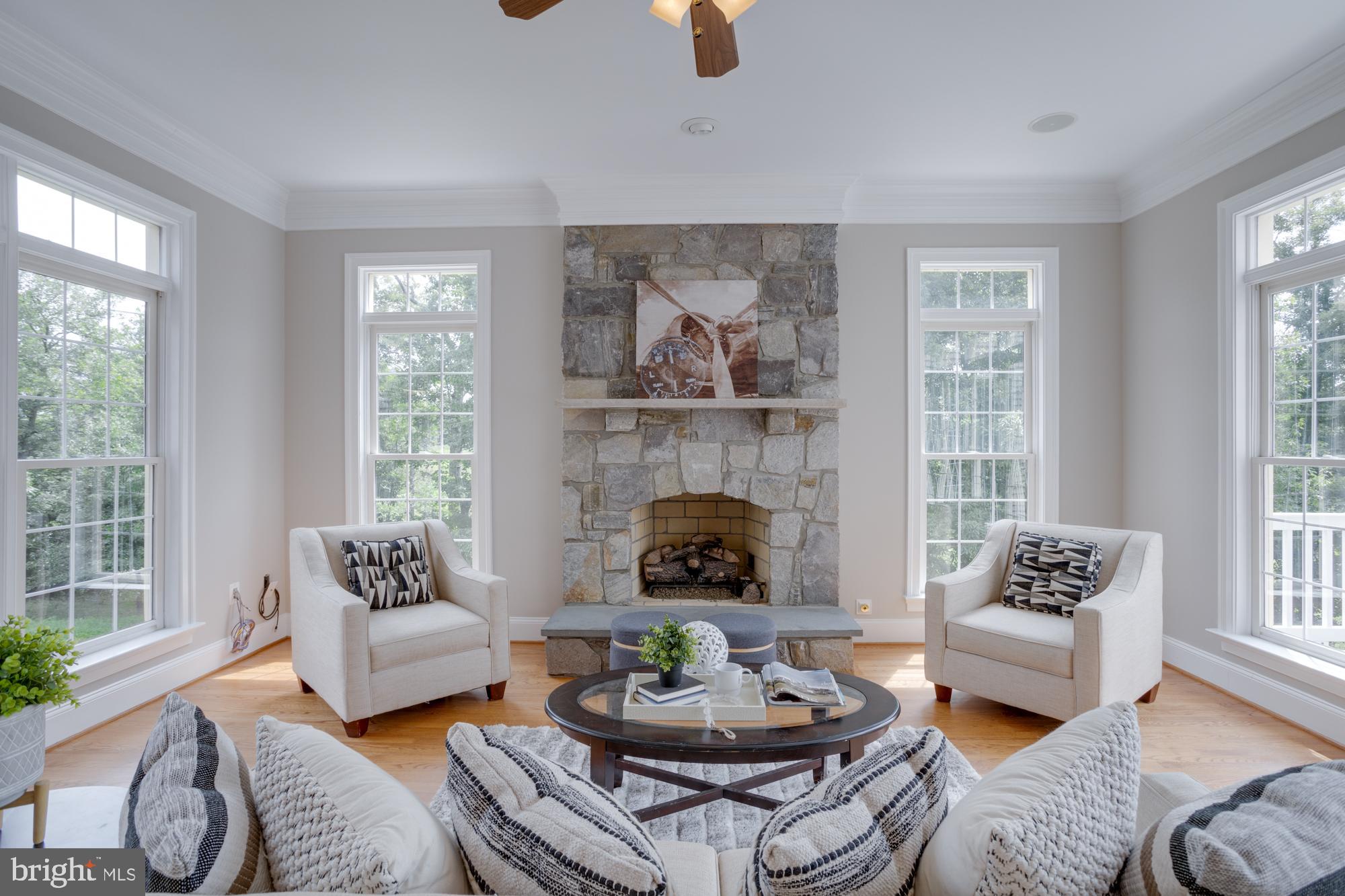 OCCOQUAN OVERLOOK - Residential