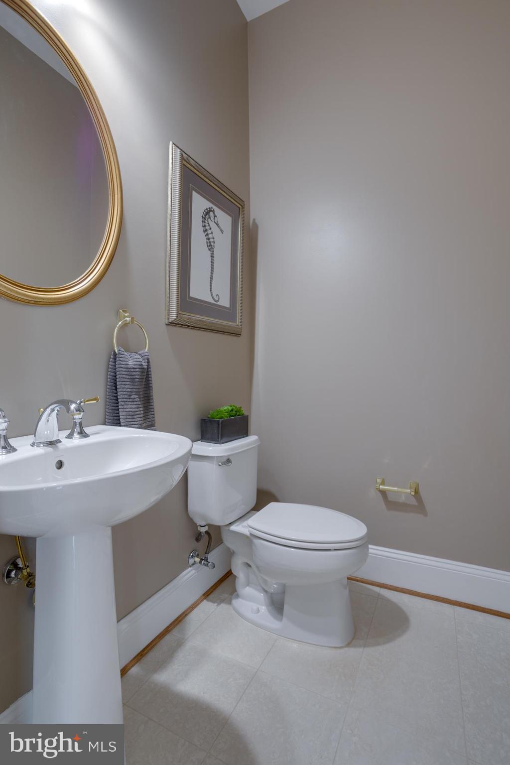 OCCOQUAN OVERLOOK - Residential